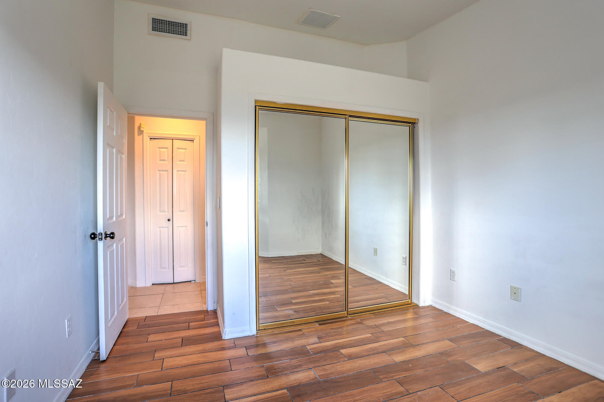 New Tucson Unit NO. 29 - Residential