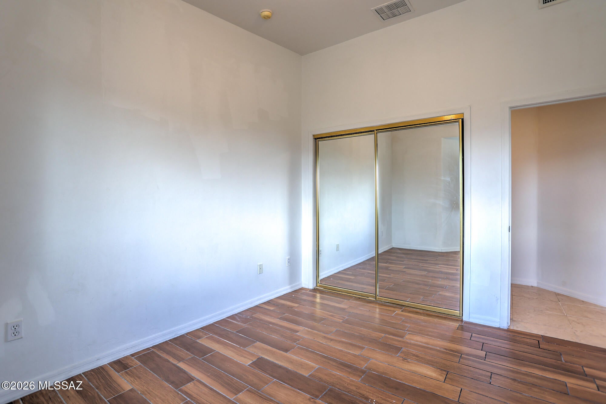 New Tucson Unit NO. 29 - Residential