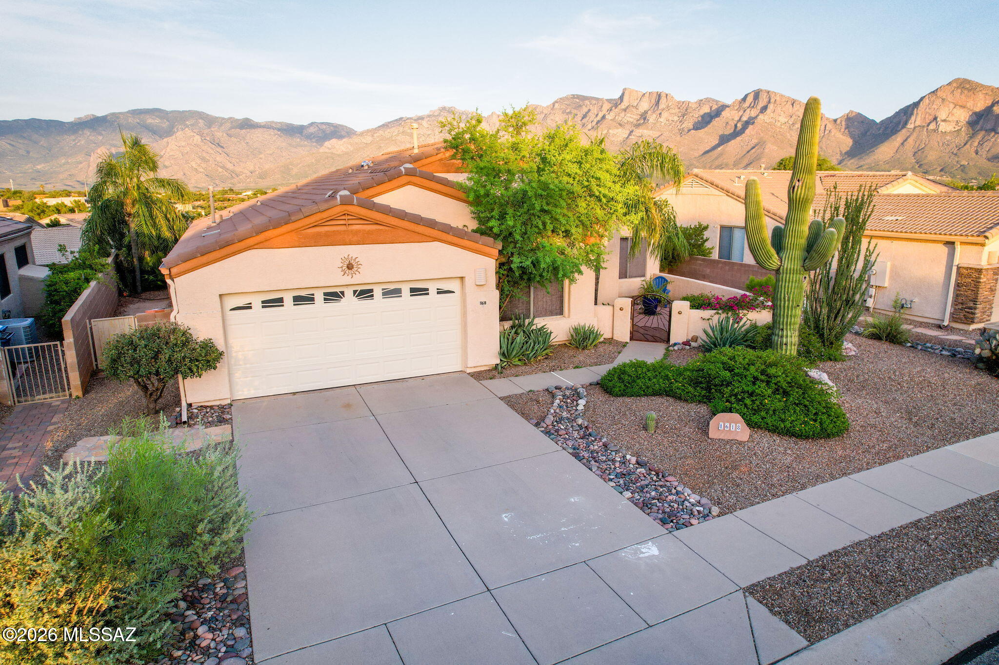 Monterra Knolls (1-169) - Residential