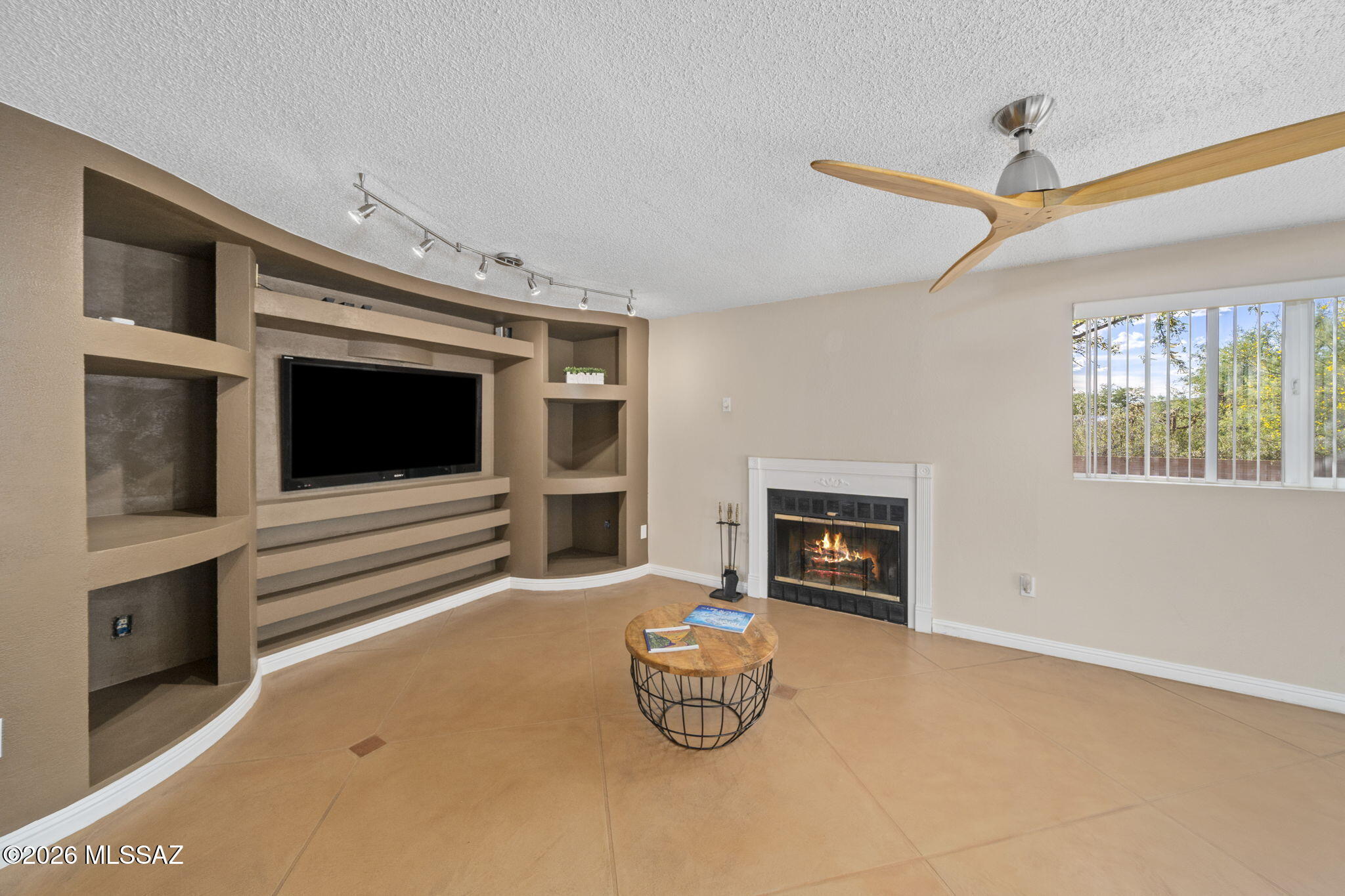 Rancho Sierra  (1-100) - Residential