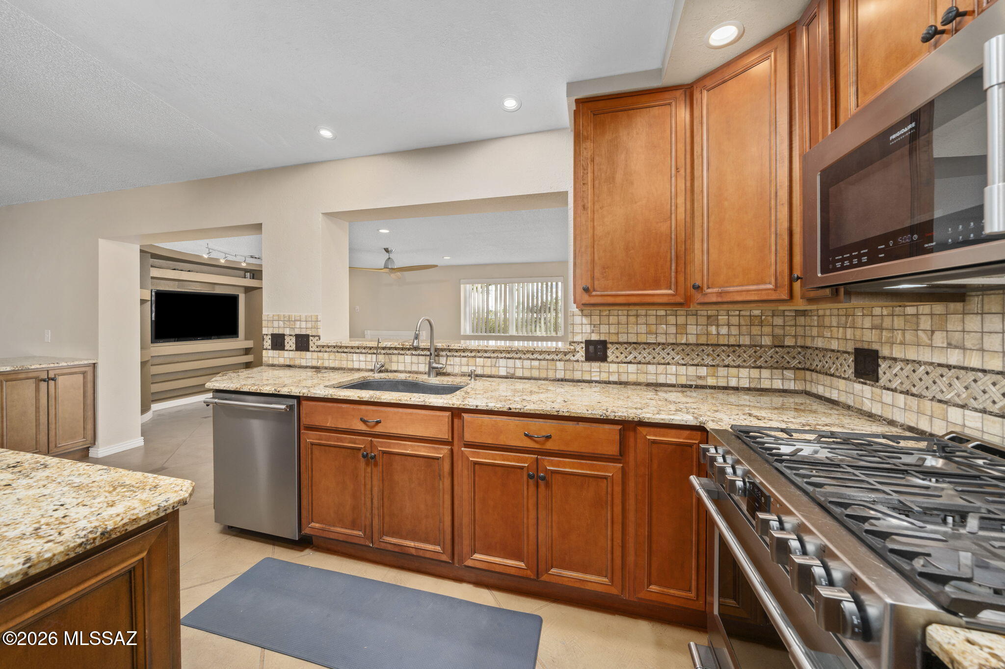 Rancho Sierra  (1-100) - Residential