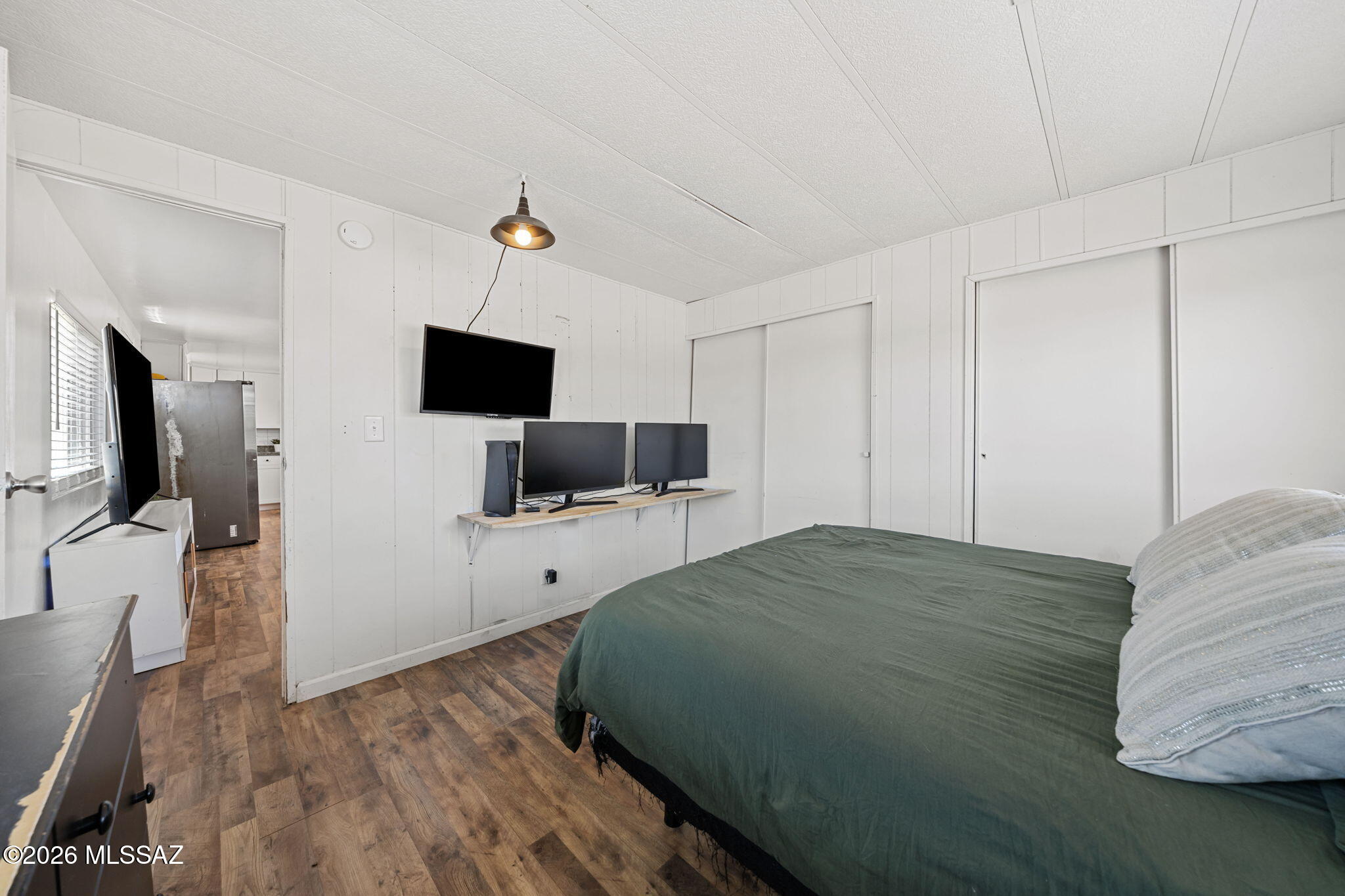 Unsubdivided - Residential