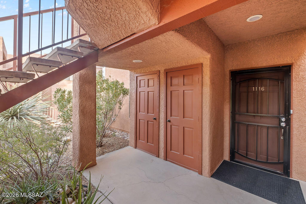 Ventana Vista Condominiums - Residential