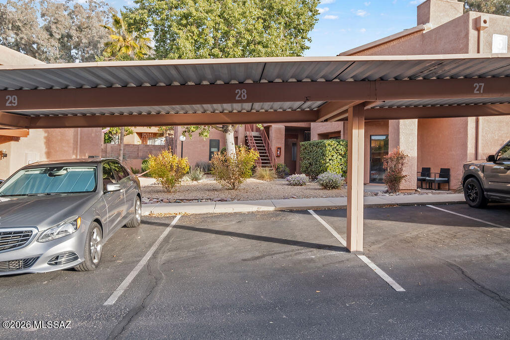 Ventana Vista Condominiums - Residential
