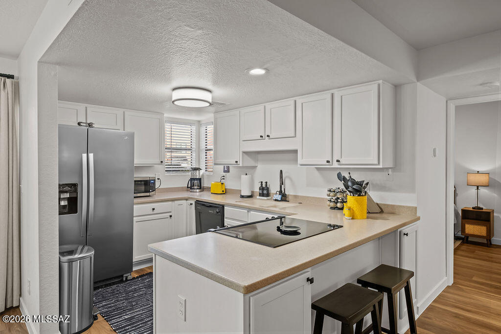Ventana Vista Condominiums - Residential