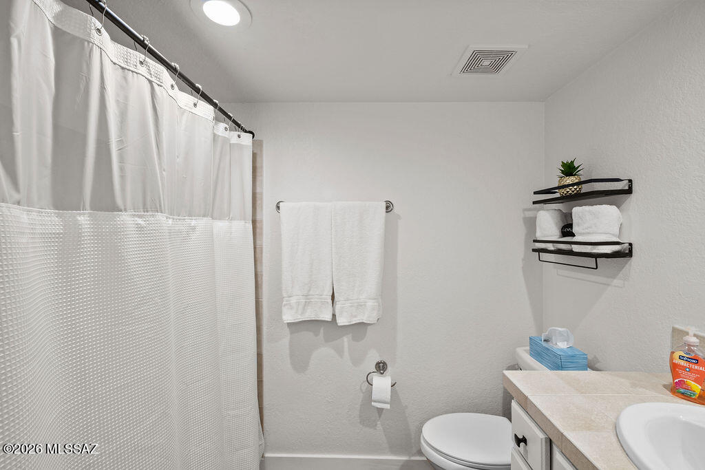 Ventana Vista Condominiums - Residential