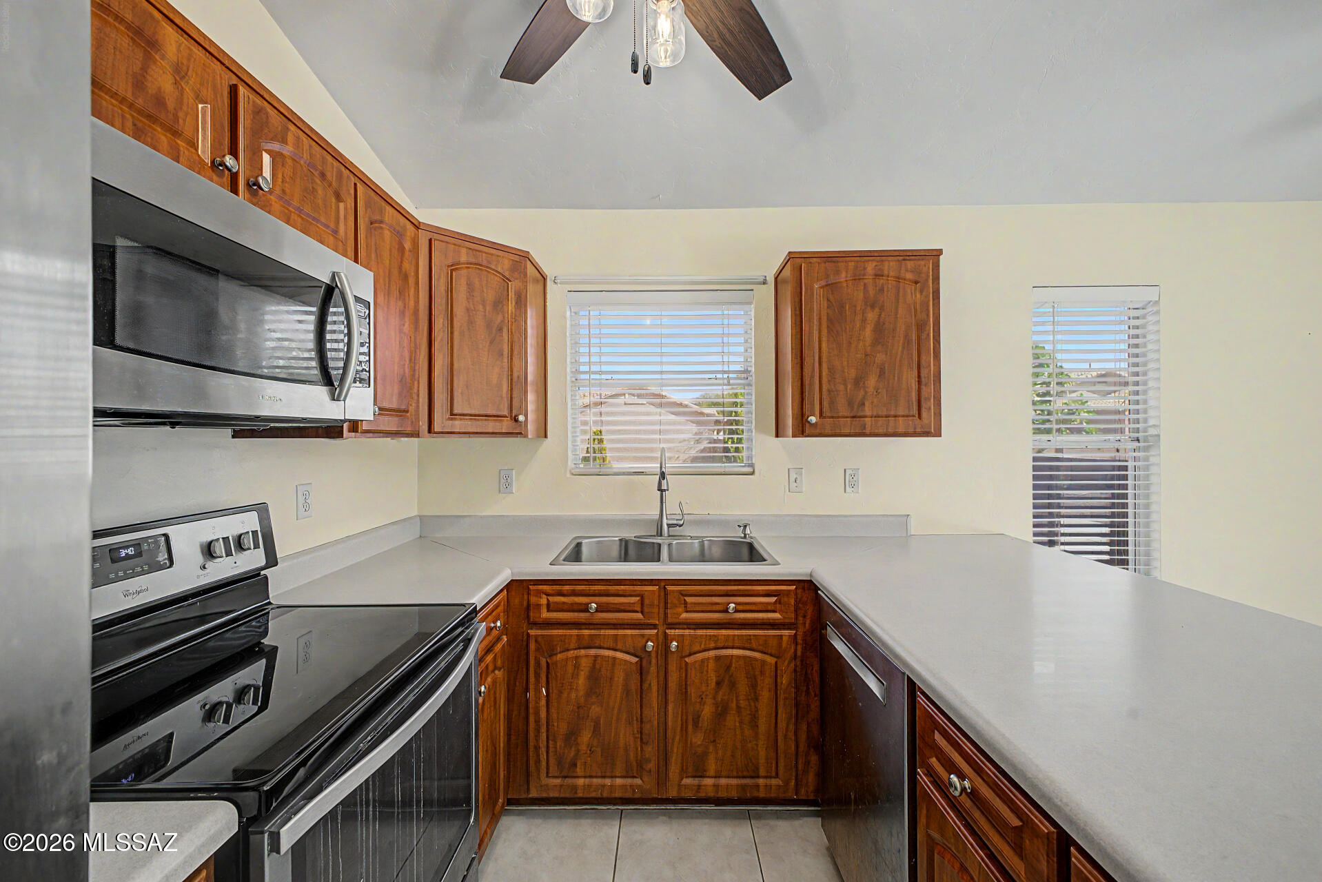Colonias La Canada (1-82) - Residential