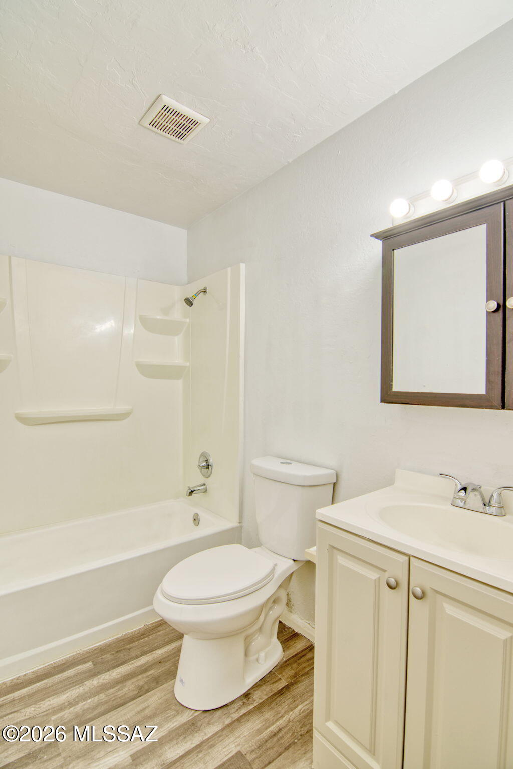 Craycroft - Residential Lease