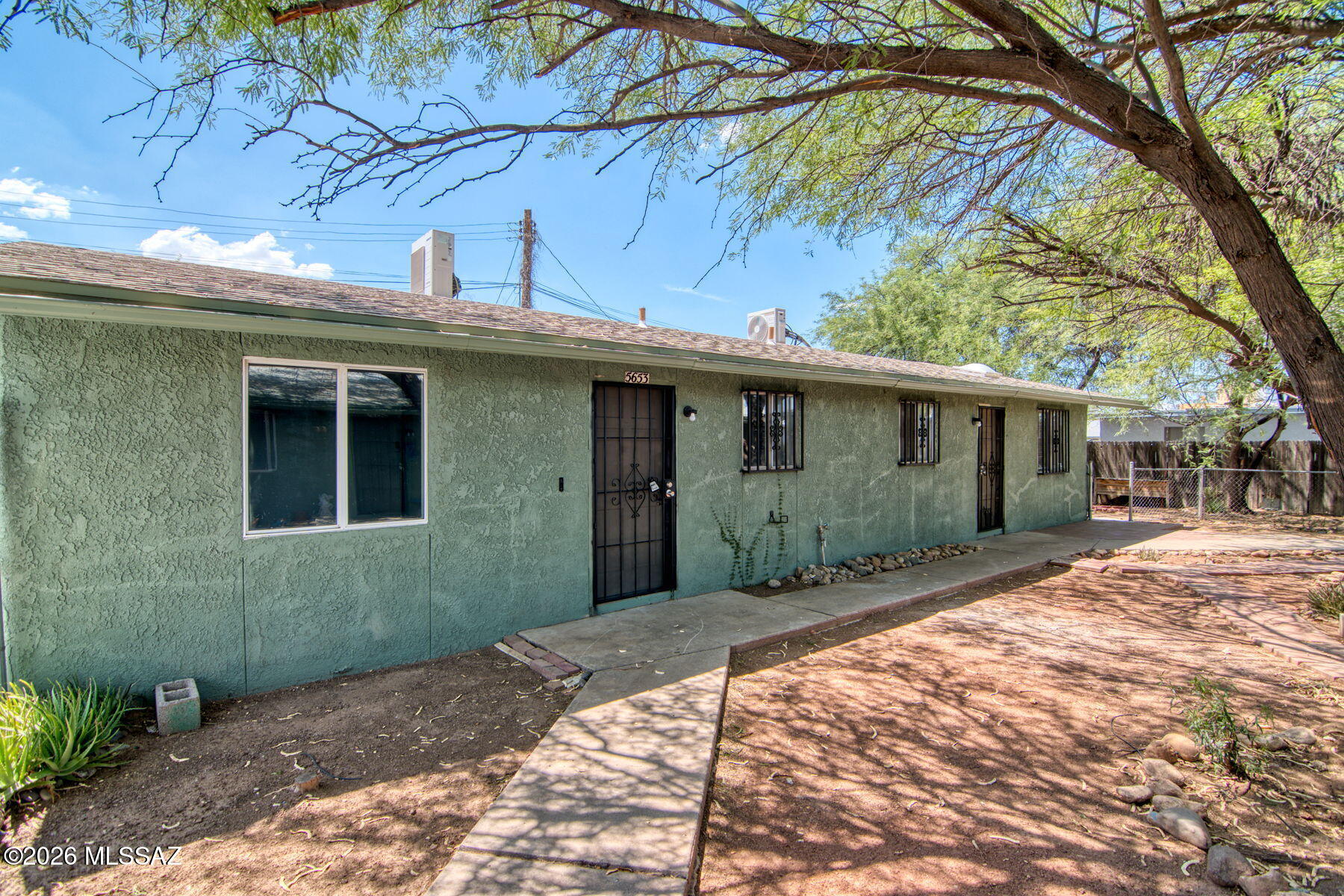 Craycroft - Residential Lease