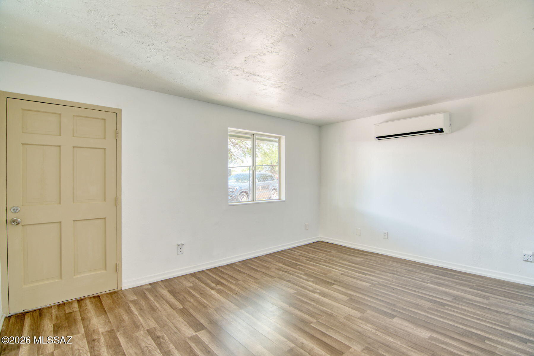 Craycroft - Residential Lease