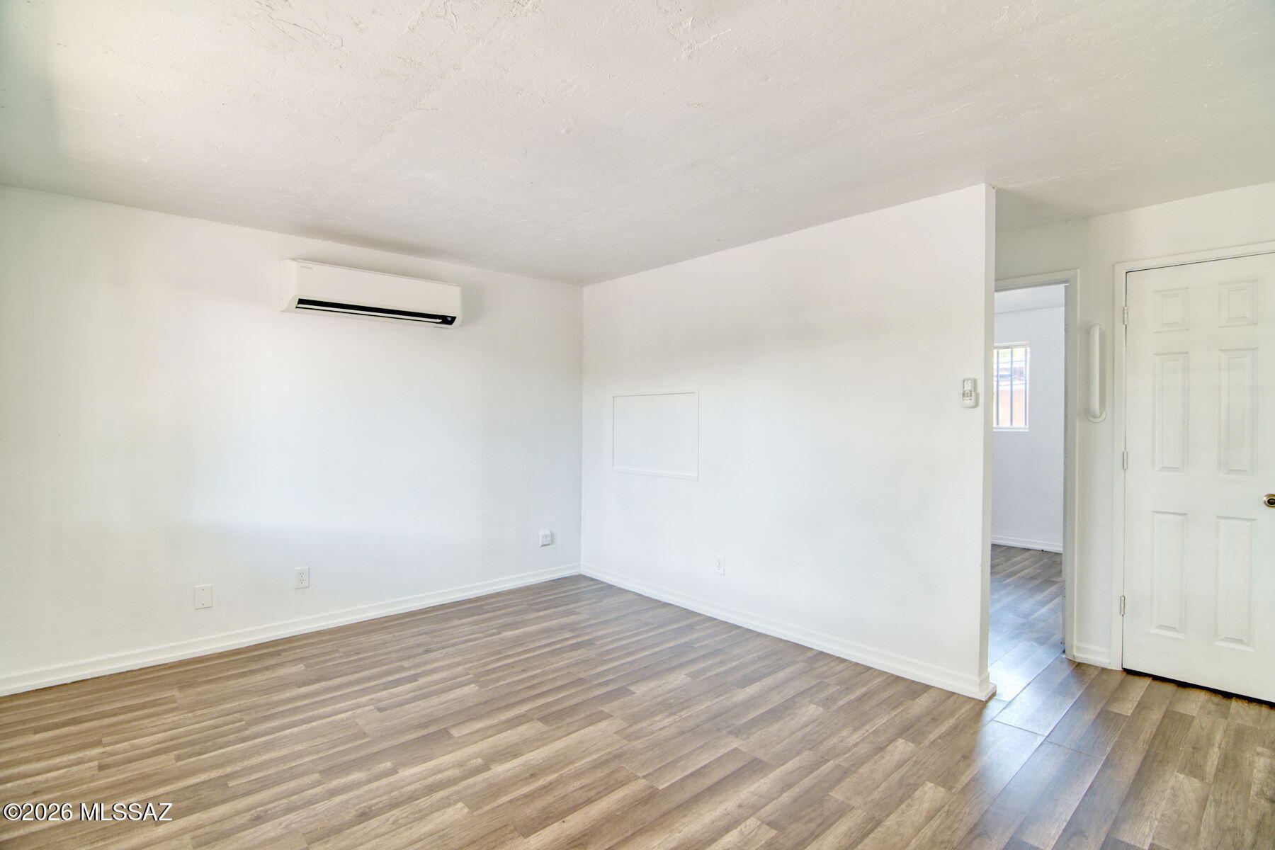 Craycroft - Residential Lease