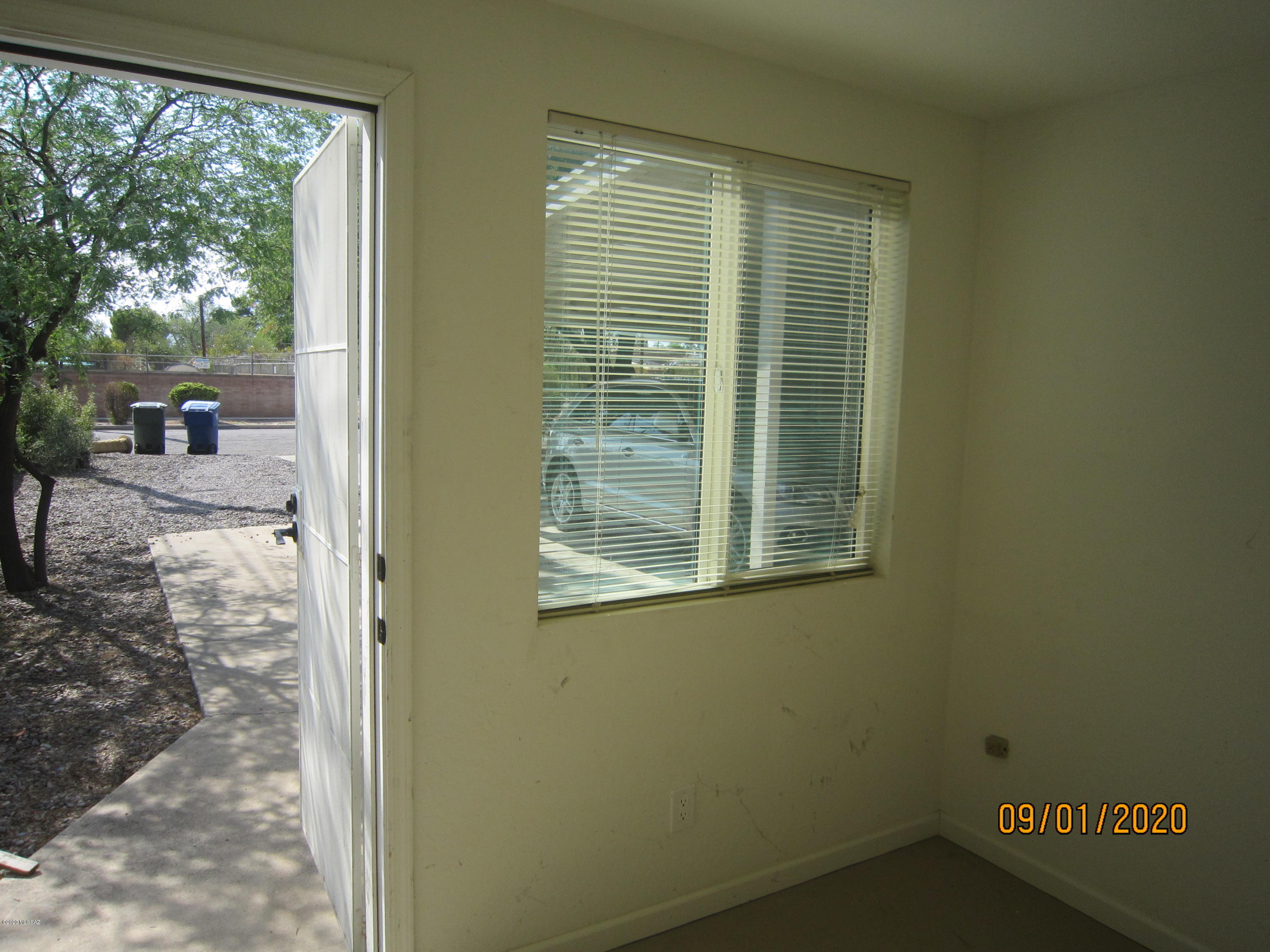 Campbell Ave. Acres - Residential Lease