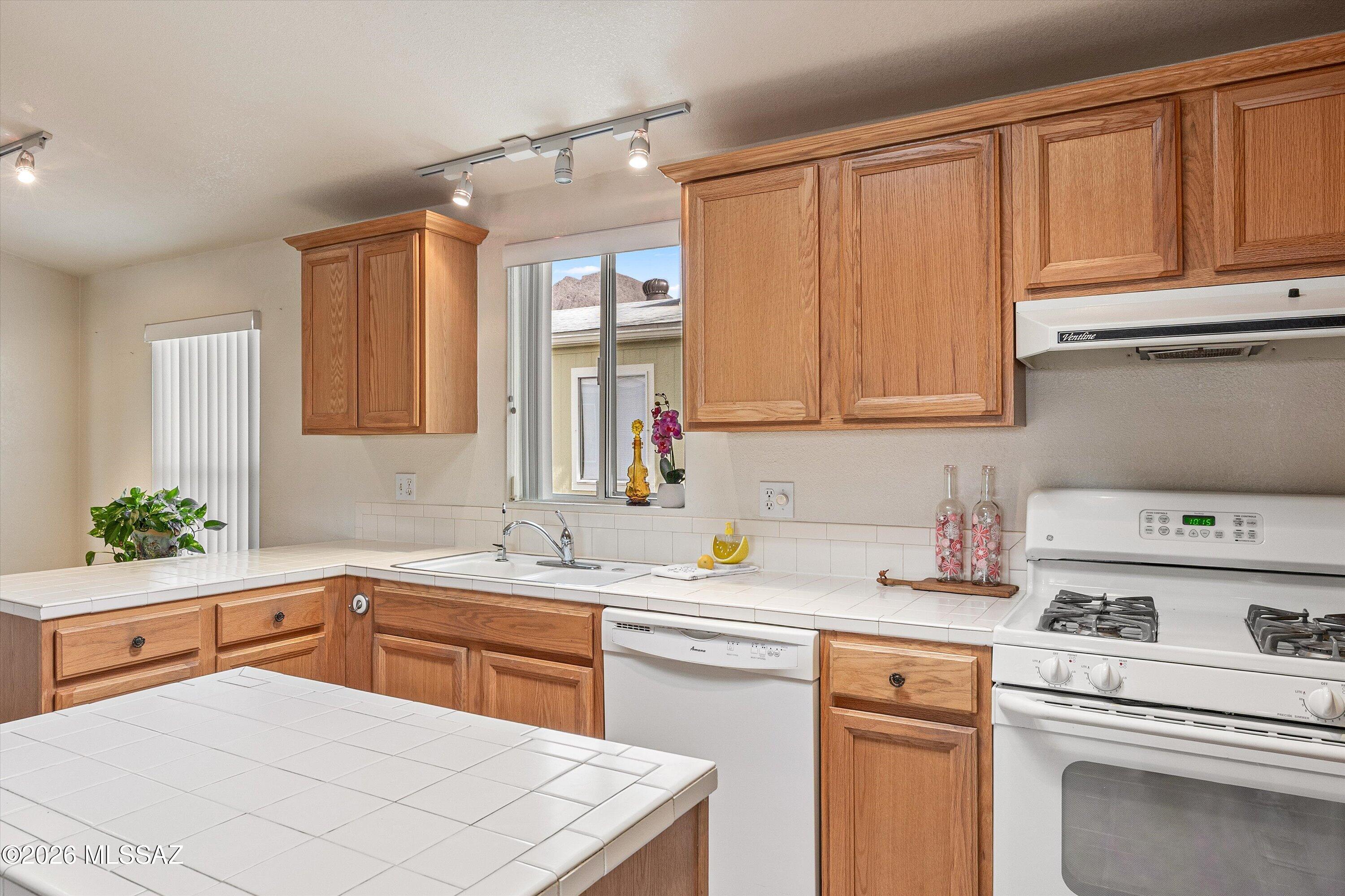 Tucson Estates NO. 2 (1-560) - Residential
