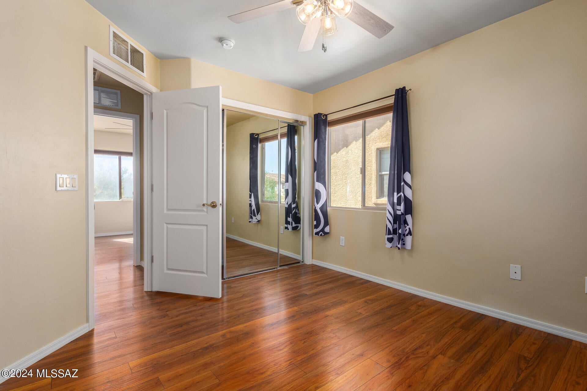 Paseo del Rio - Residential Lease