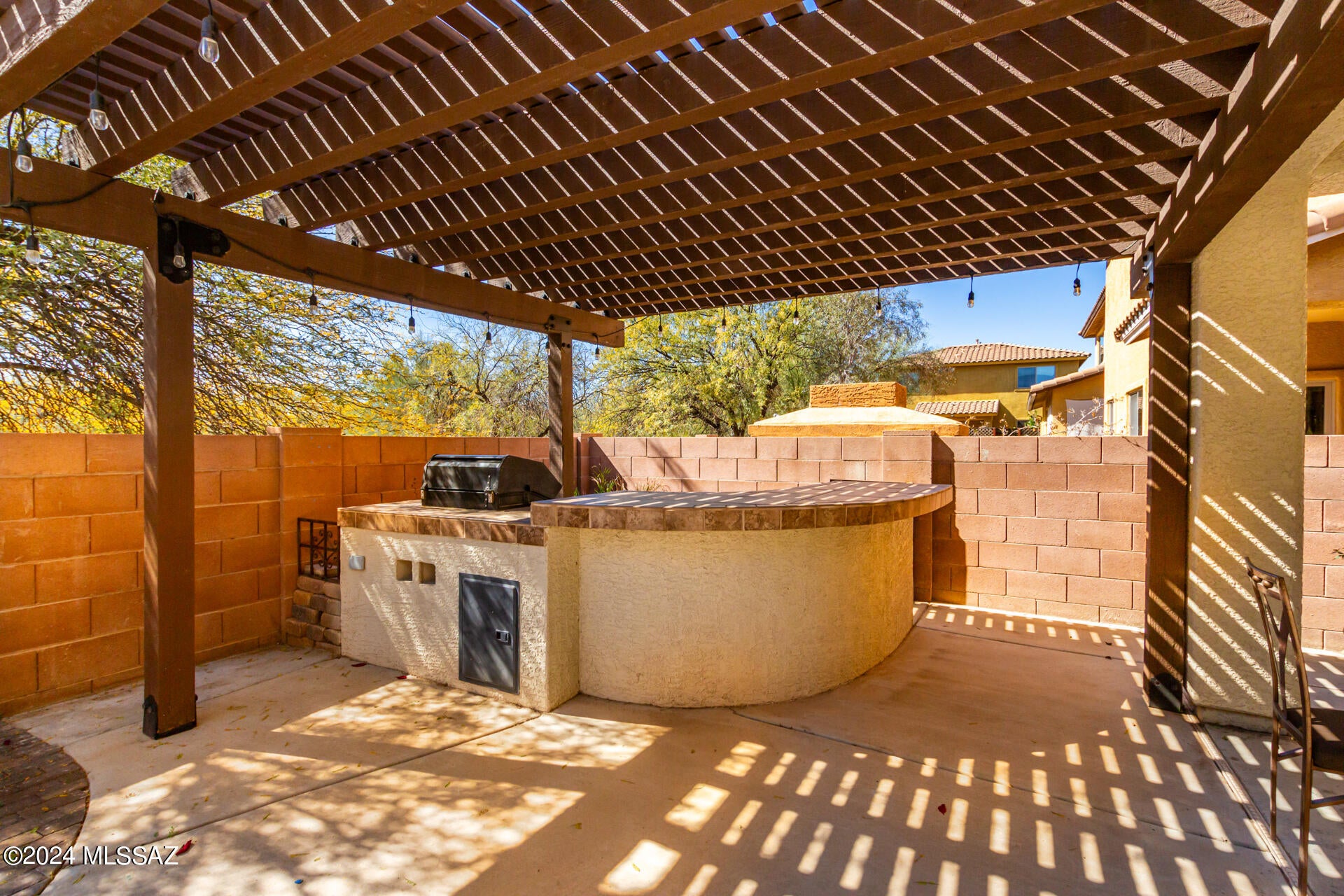 Paseo del Rio - Residential Lease