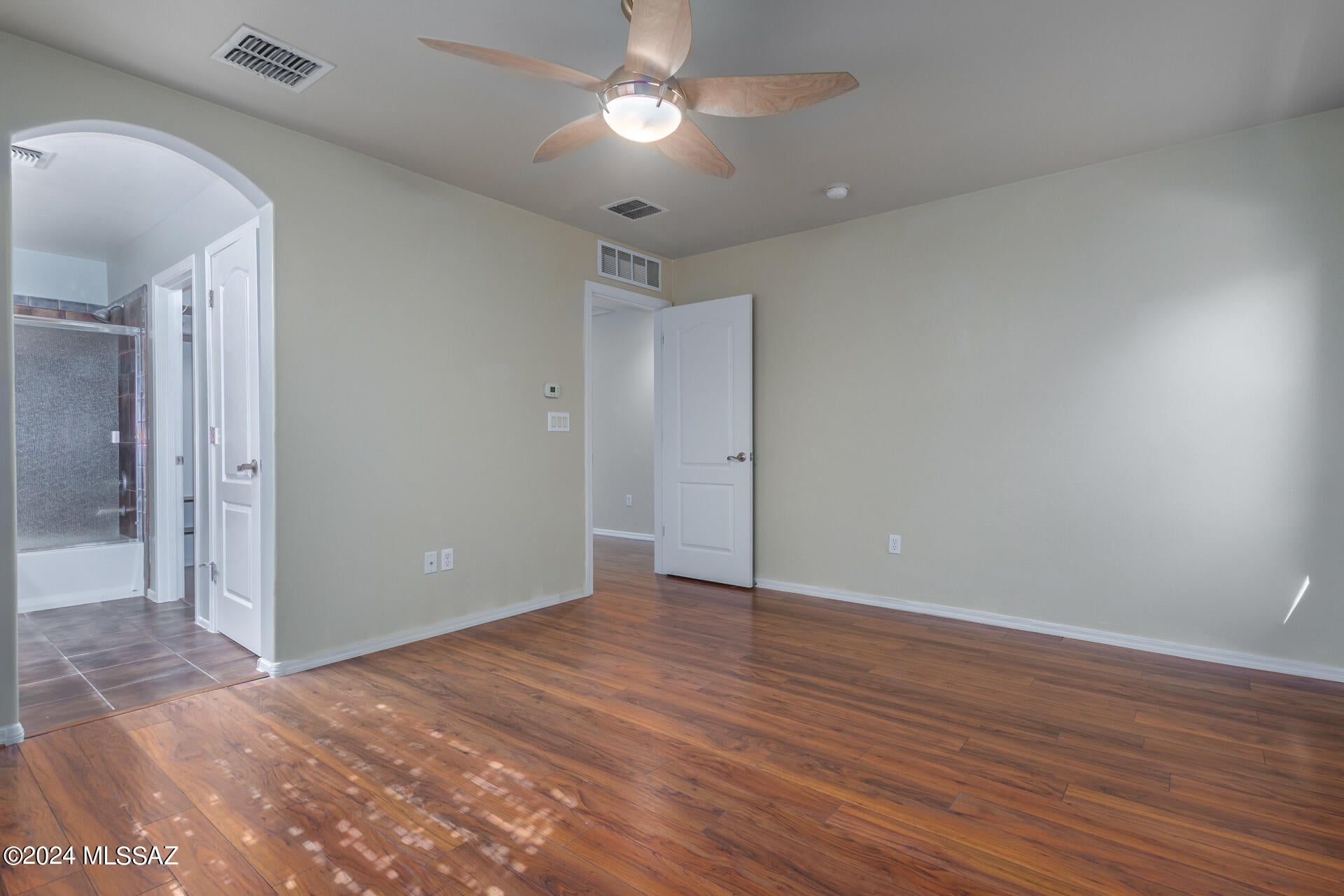 Paseo del Rio - Residential Lease