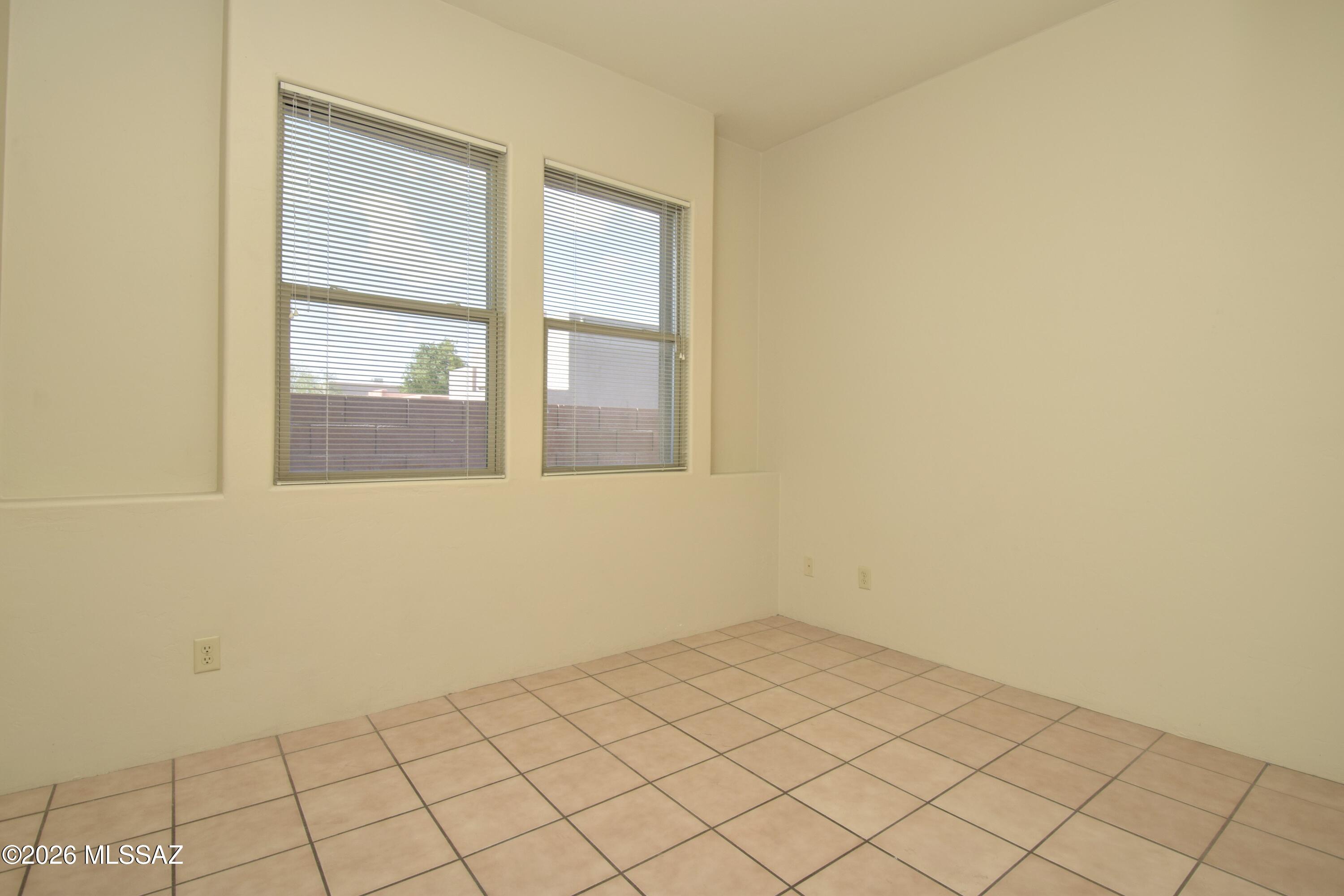 Monte Vista (1-58) - Residential Lease