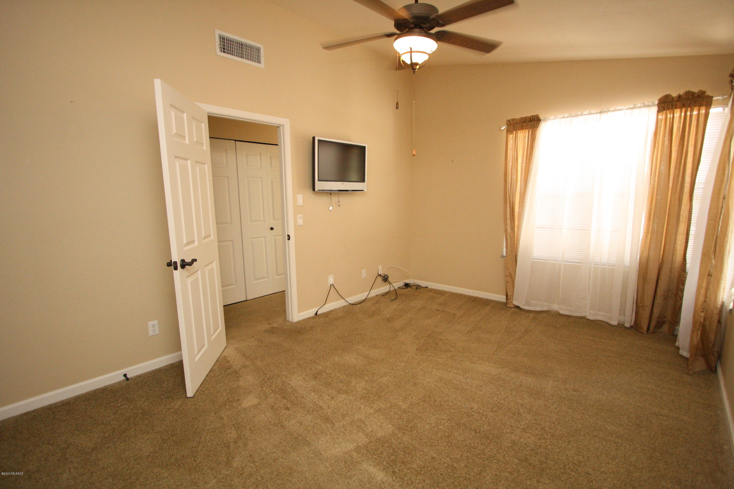 Tierra Catalina Condominium (1-120) - Residential Lease