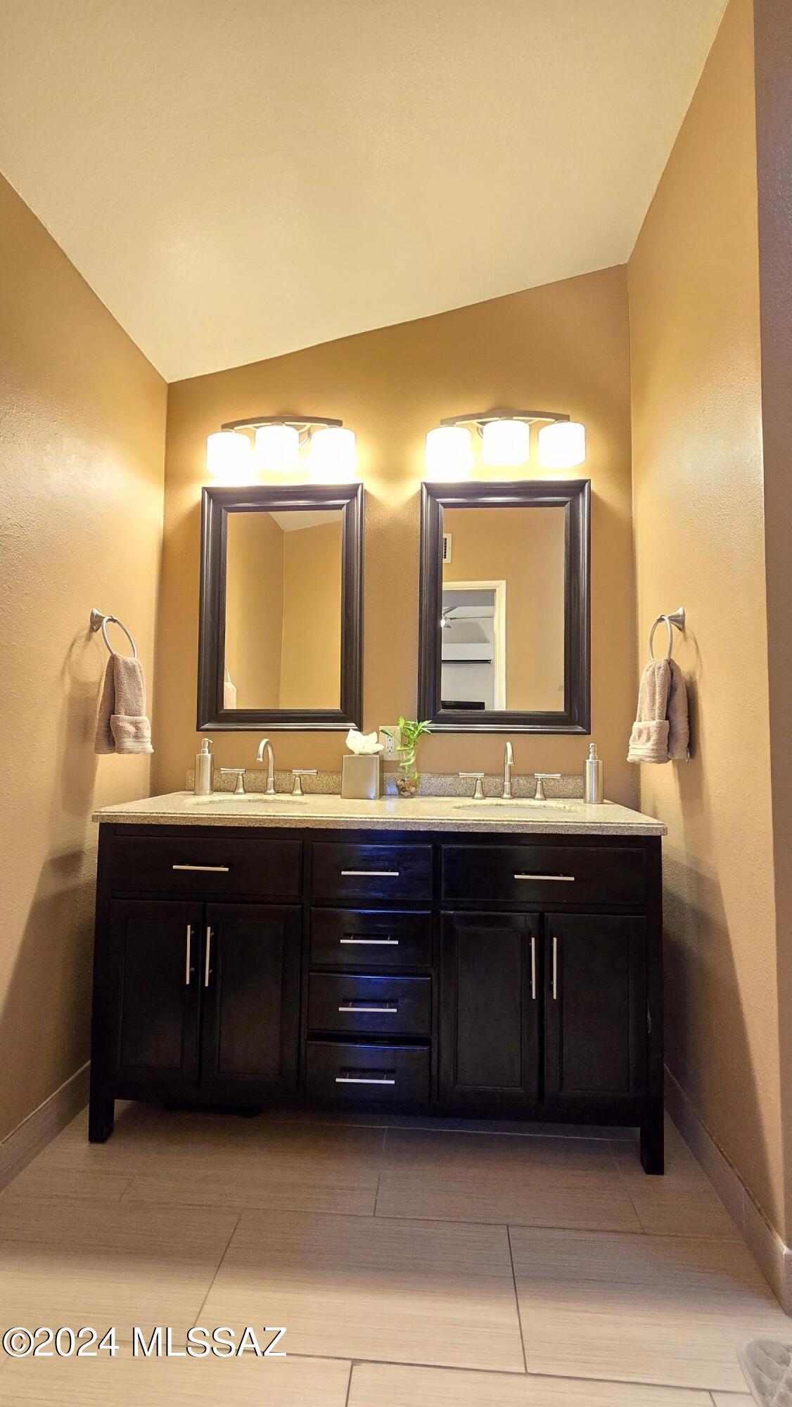 Richland Heights Townhouses - Residential Lease