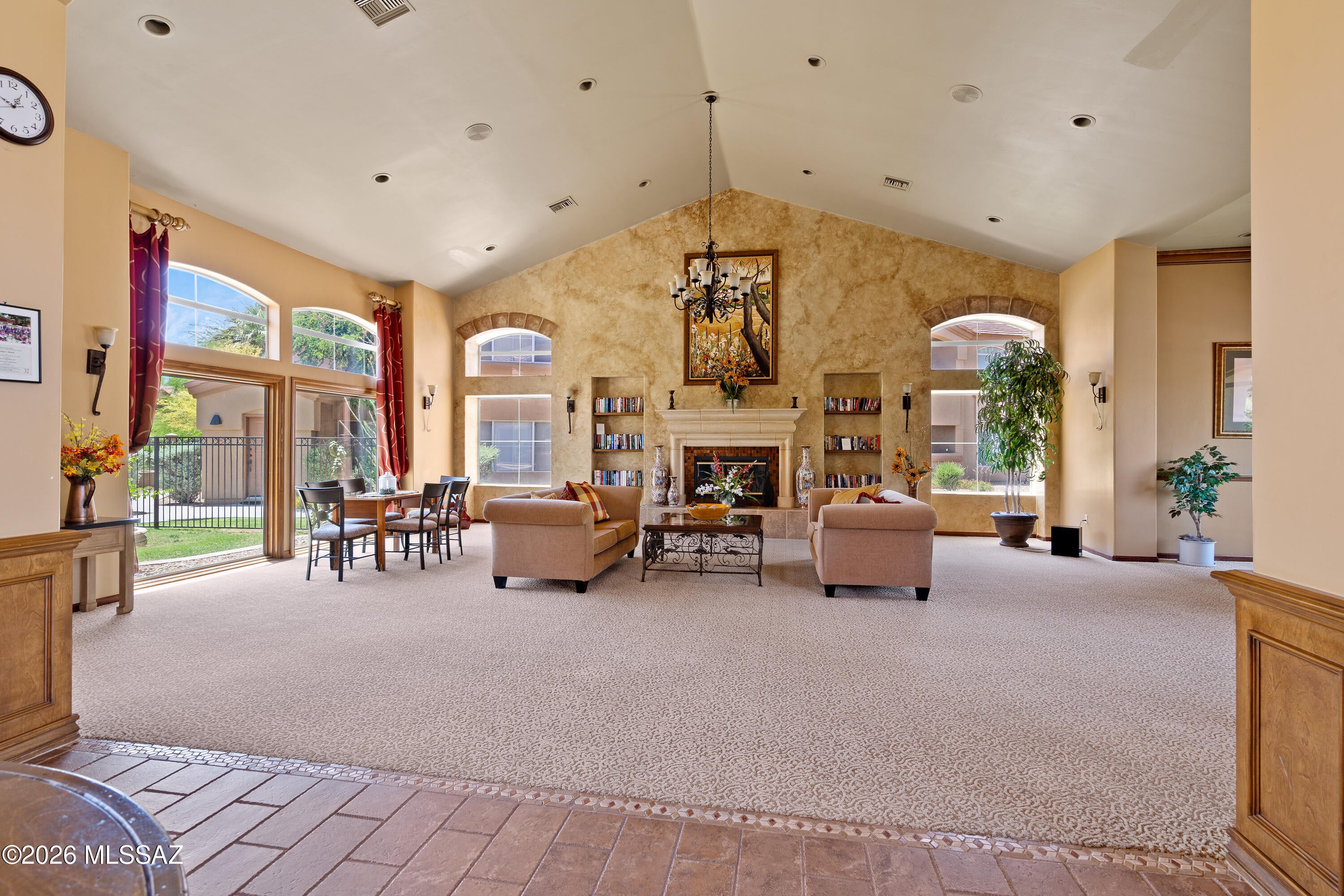 Pinnacle Canyon Condominium - Residential