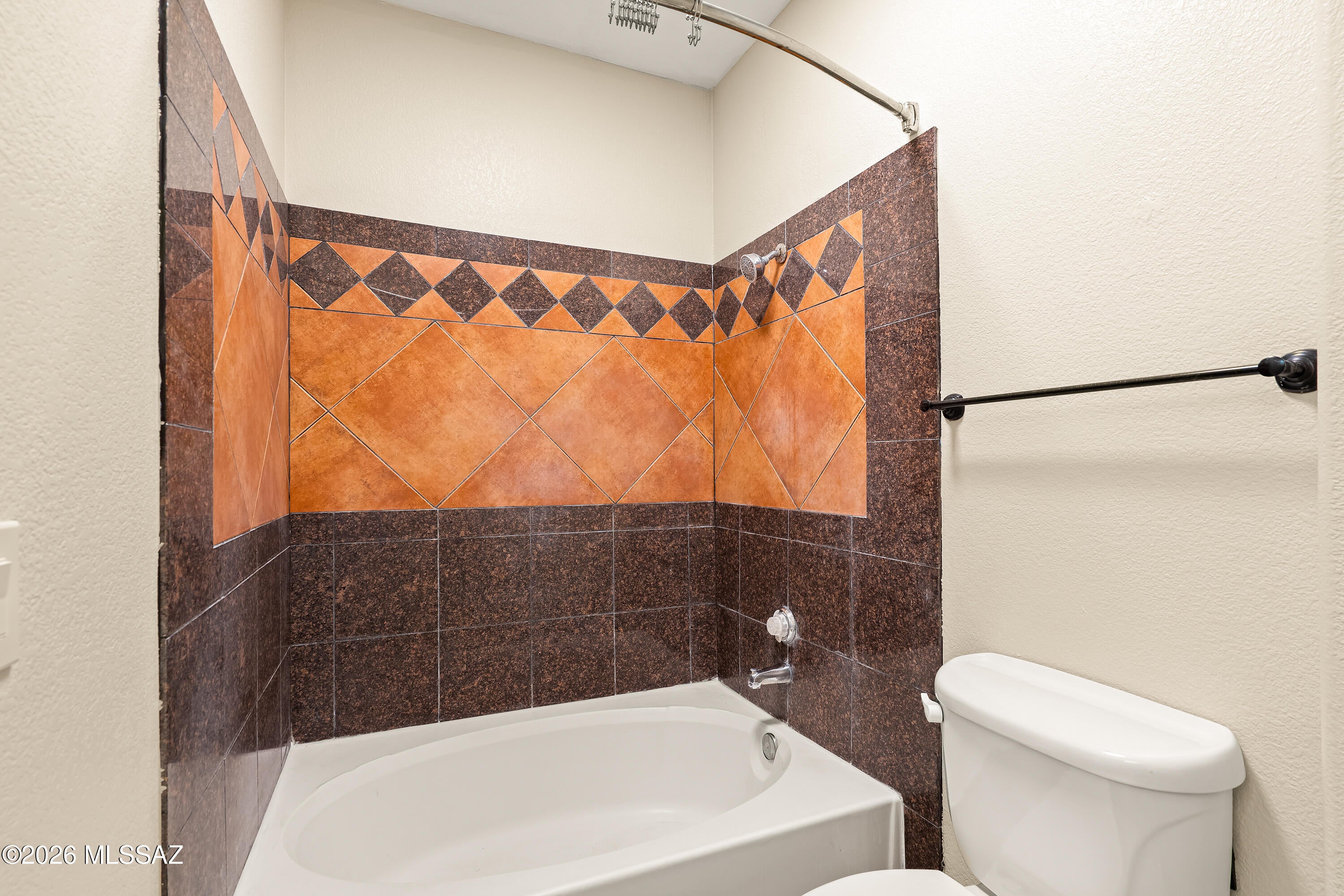 Pinnacle Canyon Condominium - Residential