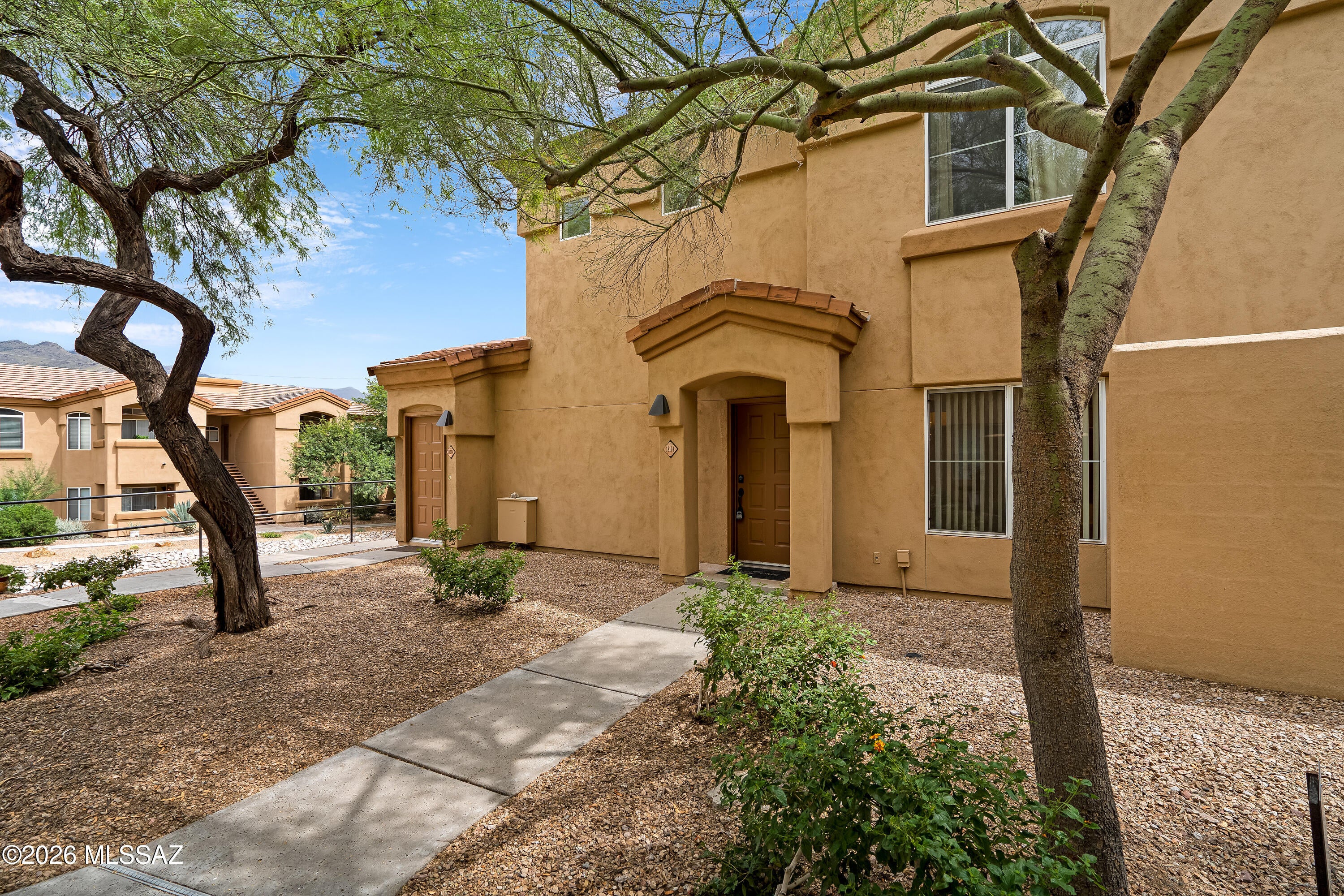 Pinnacle Canyon Condominium - Residential