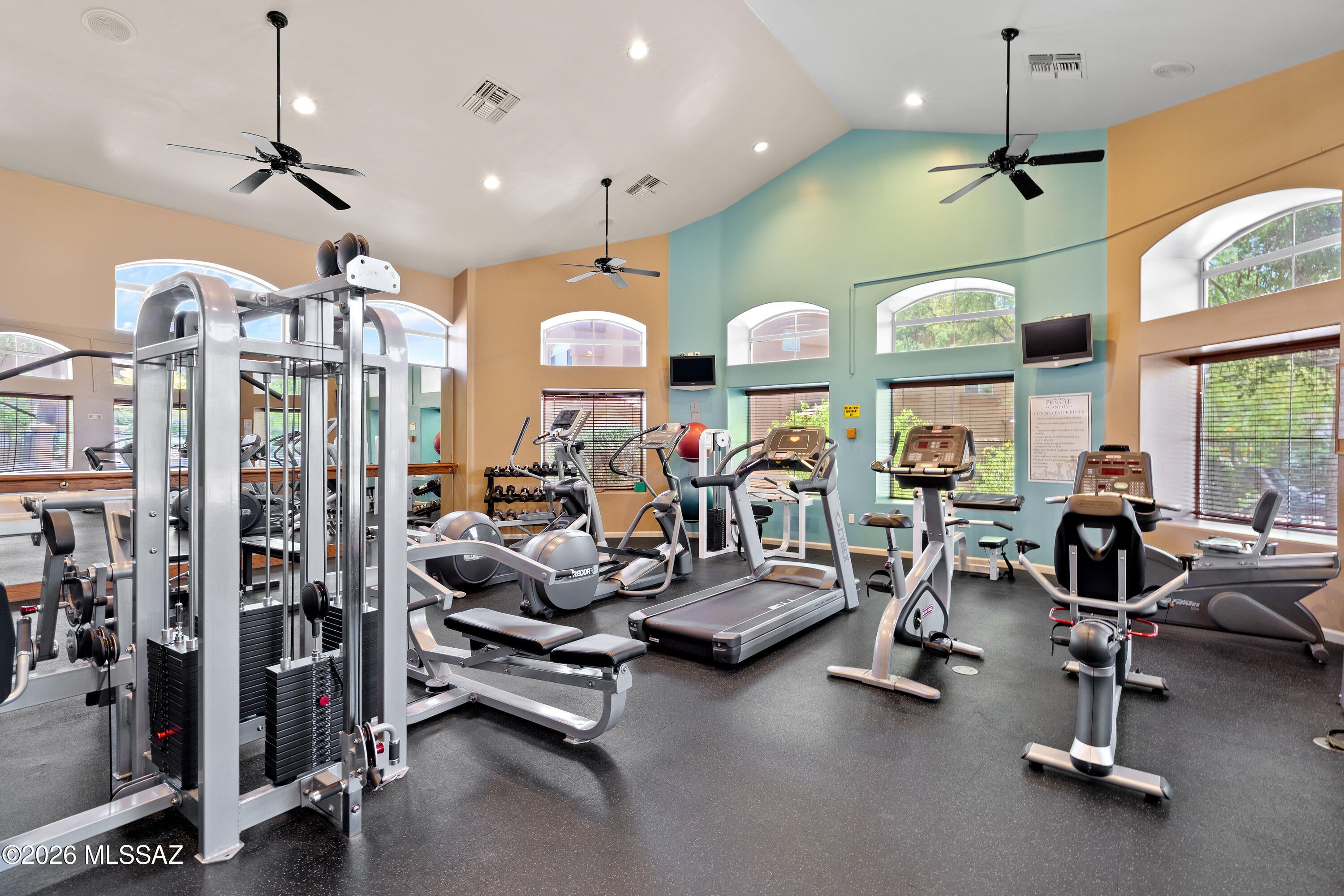 Pinnacle Canyon Condominium - Residential