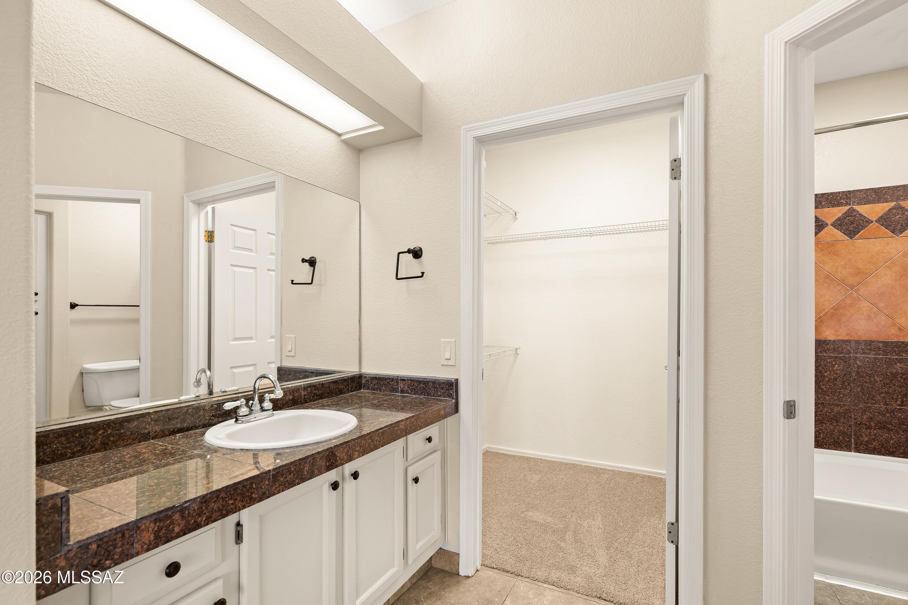 Pinnacle Canyon Condominium - Residential