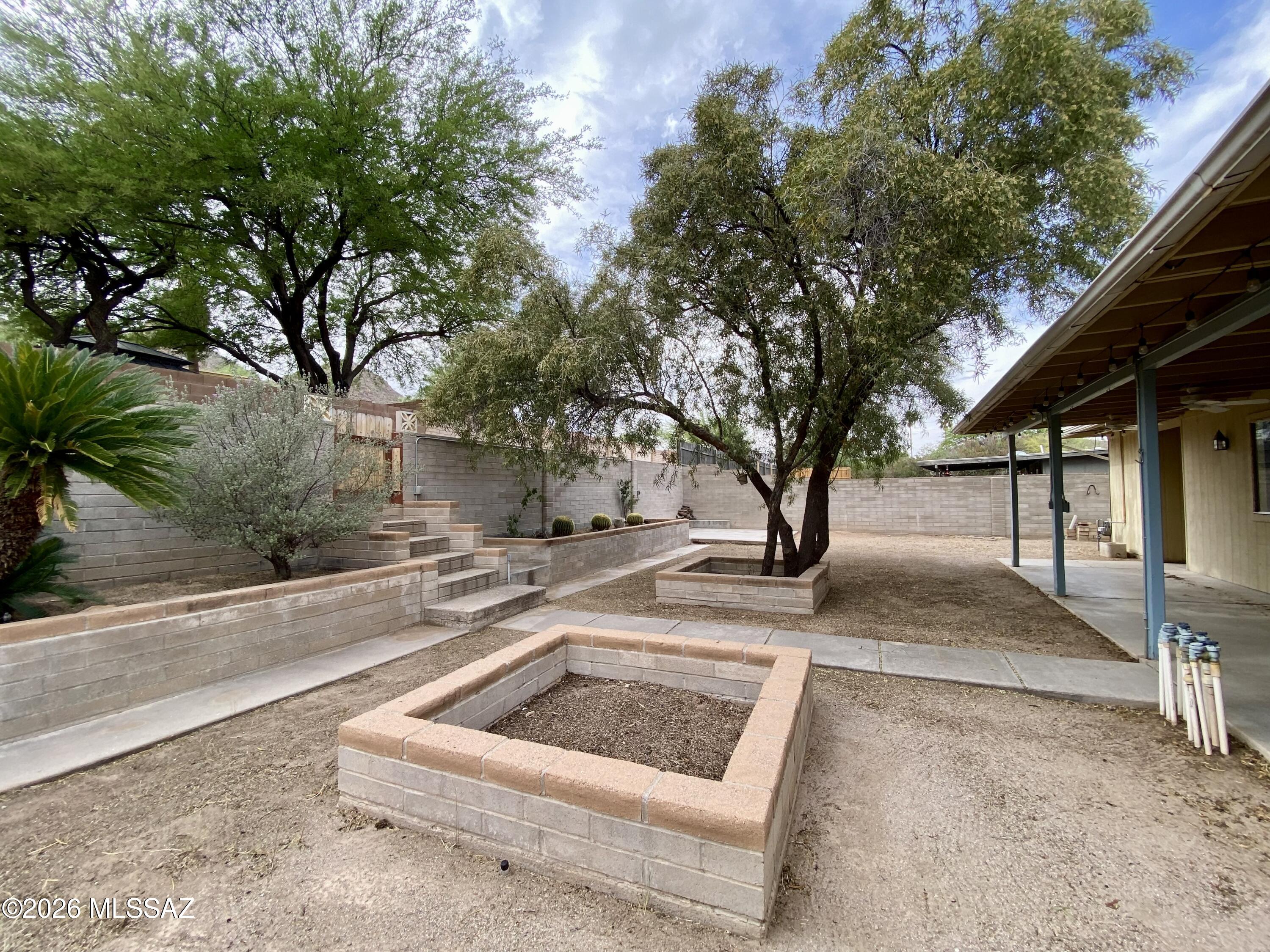 Manzanita Terrace(1-349)(Blks 1-4) - Residential