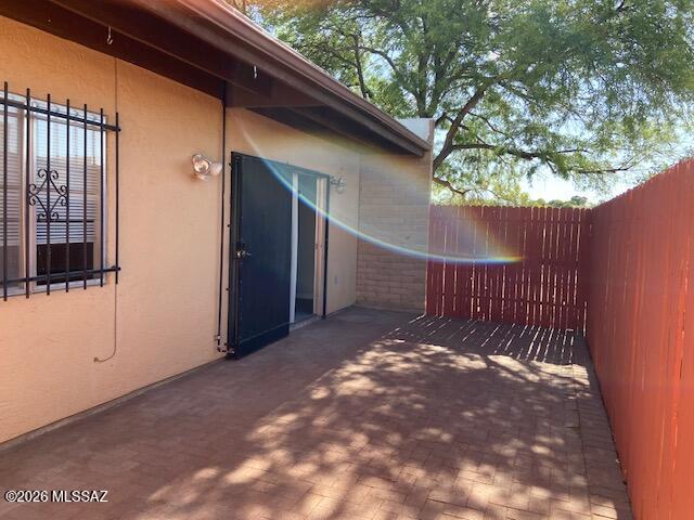 Pantano Park Townhouses - Residential