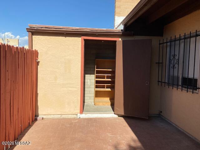 Pantano Park Townhouses - Residential