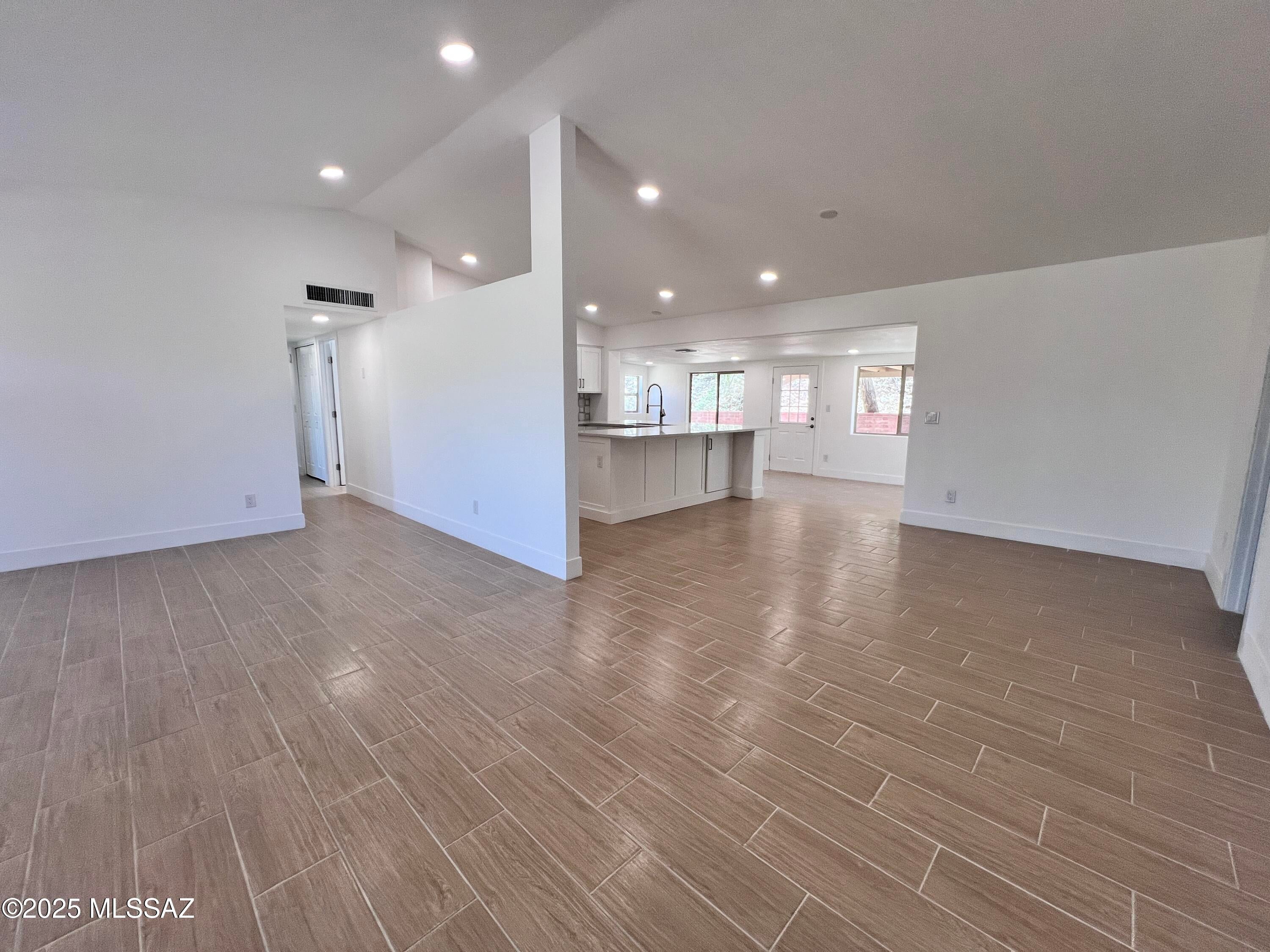 Quail Canyon (100-234) - Residential Lease