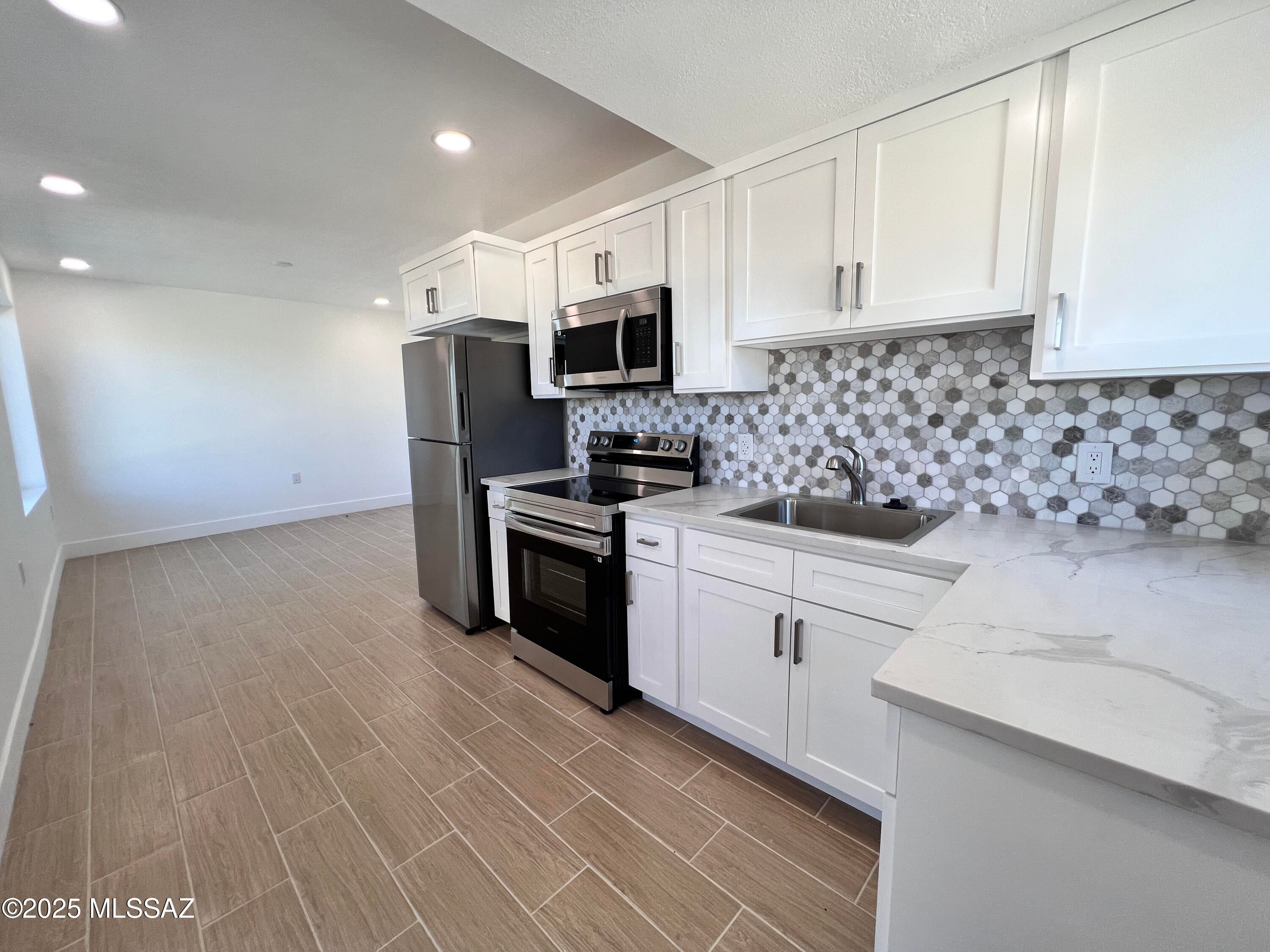 Quail Canyon (100-234) - Residential Lease
