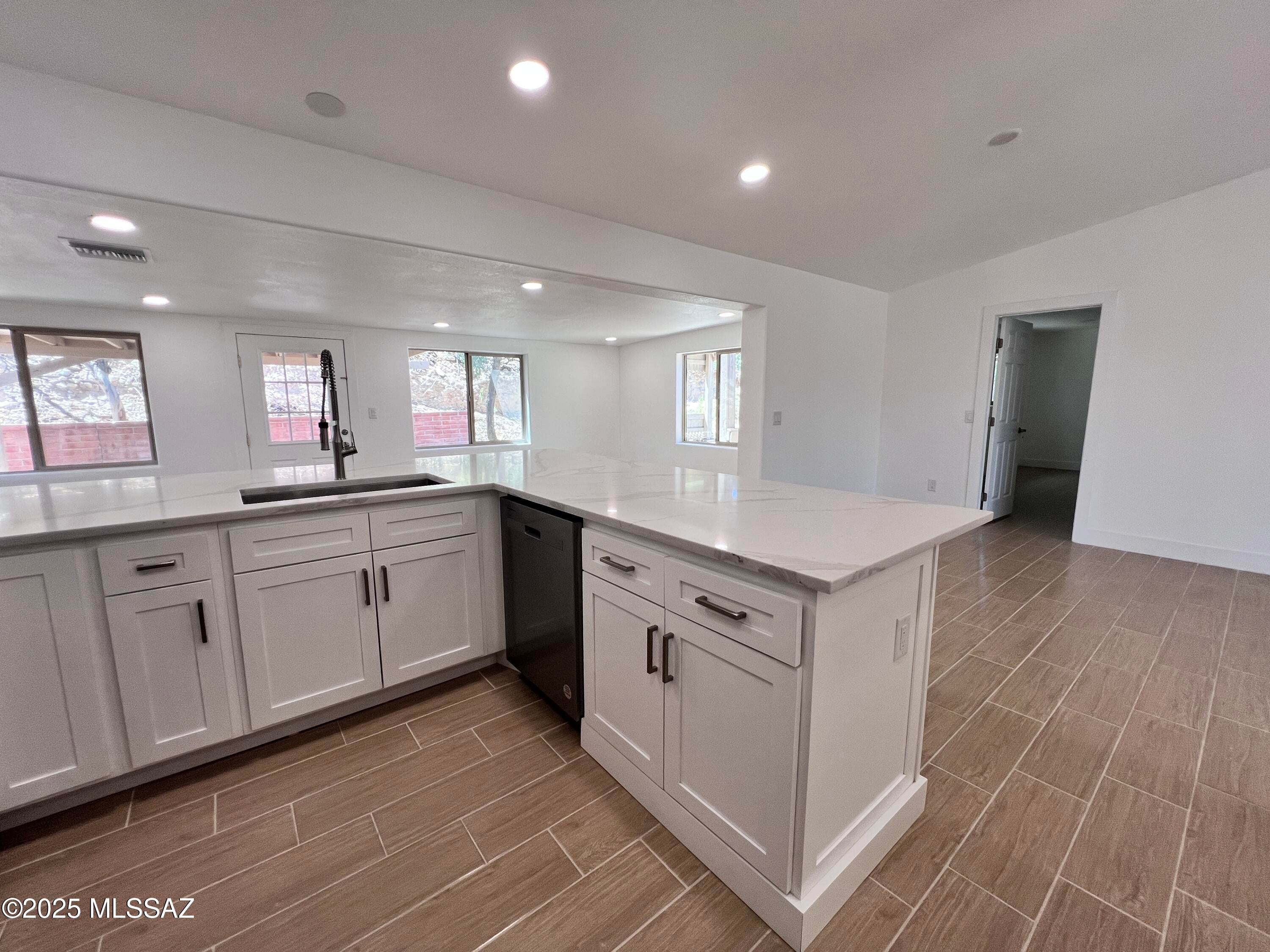 Quail Canyon (100-234) - Residential Lease