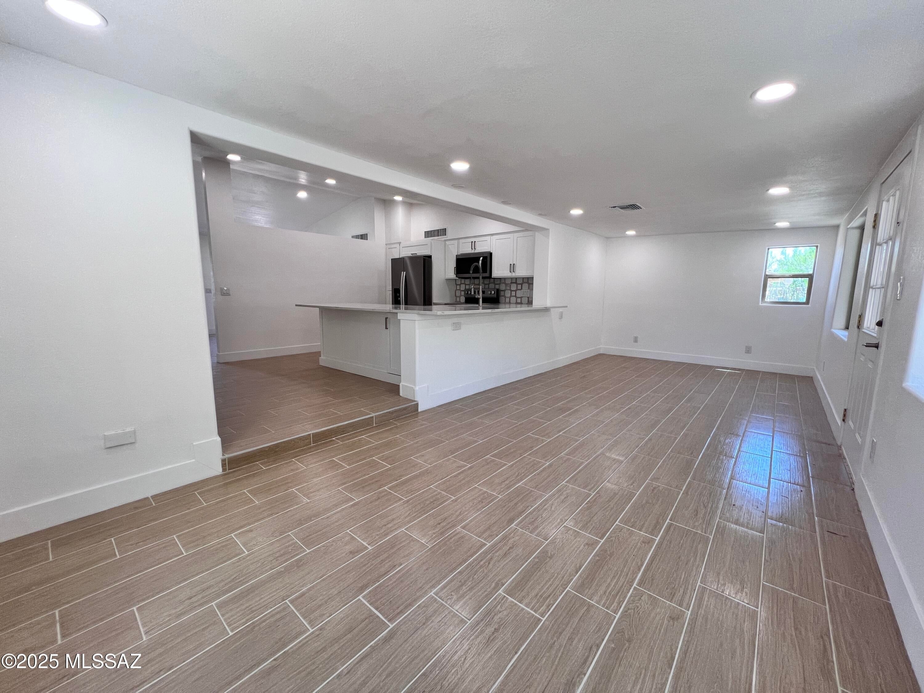 Quail Canyon (100-234) - Residential Lease