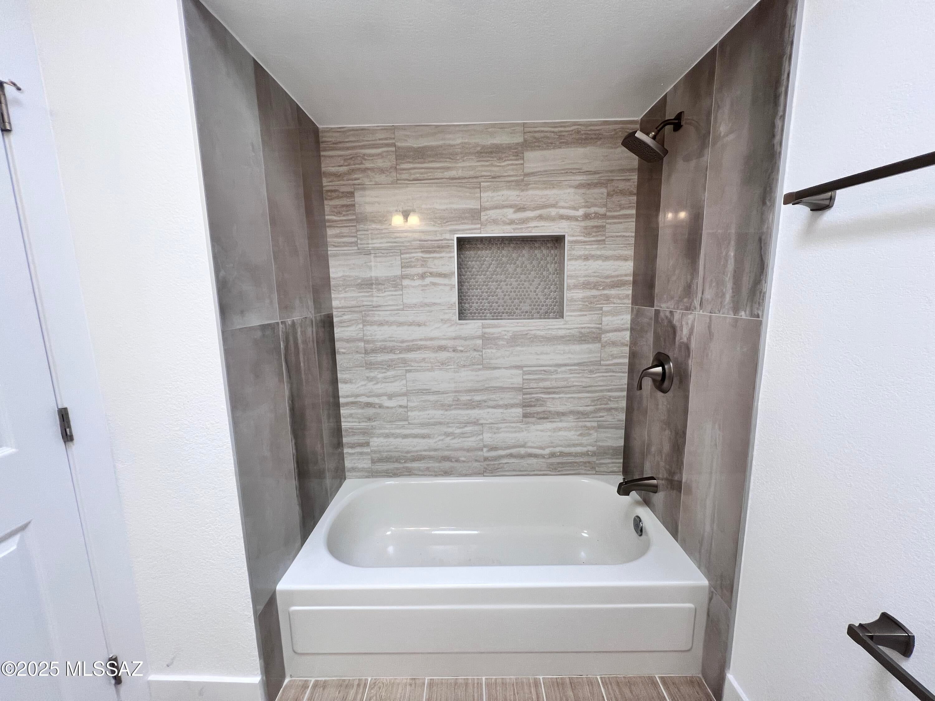 Quail Canyon (100-234) - Residential Lease