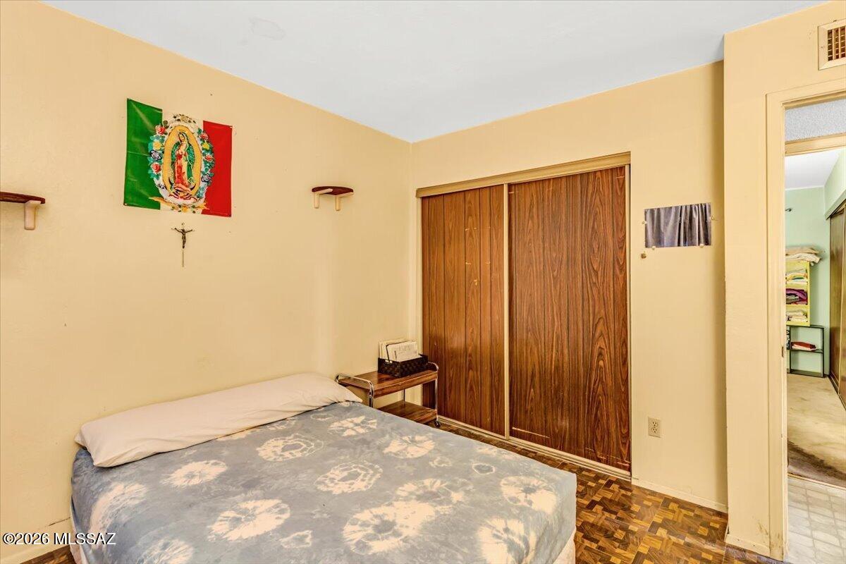 Valley View East NO. 8 (1-38) - Residential