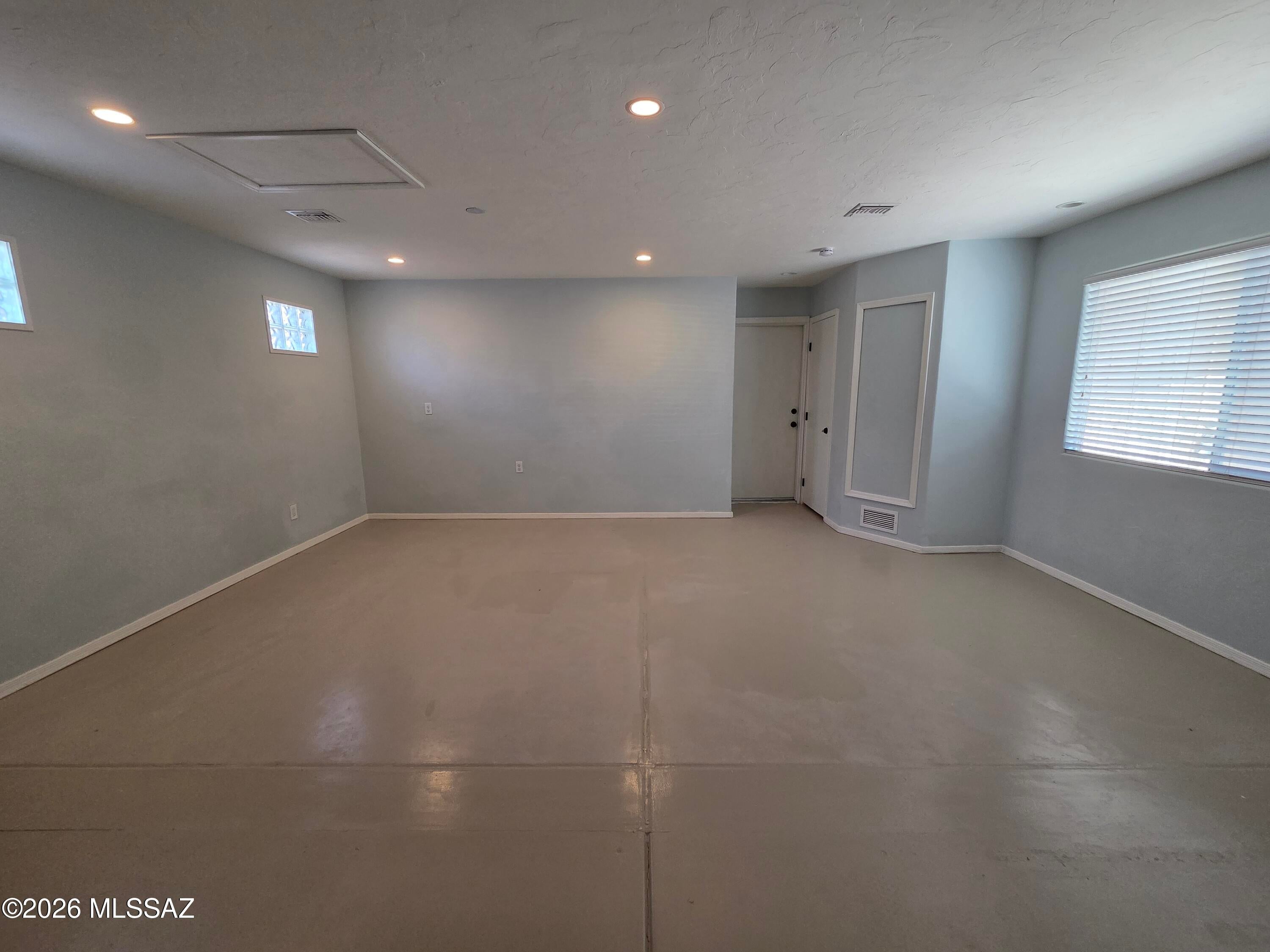Elliott Homes At Rita Ranch (1-521) - Residential