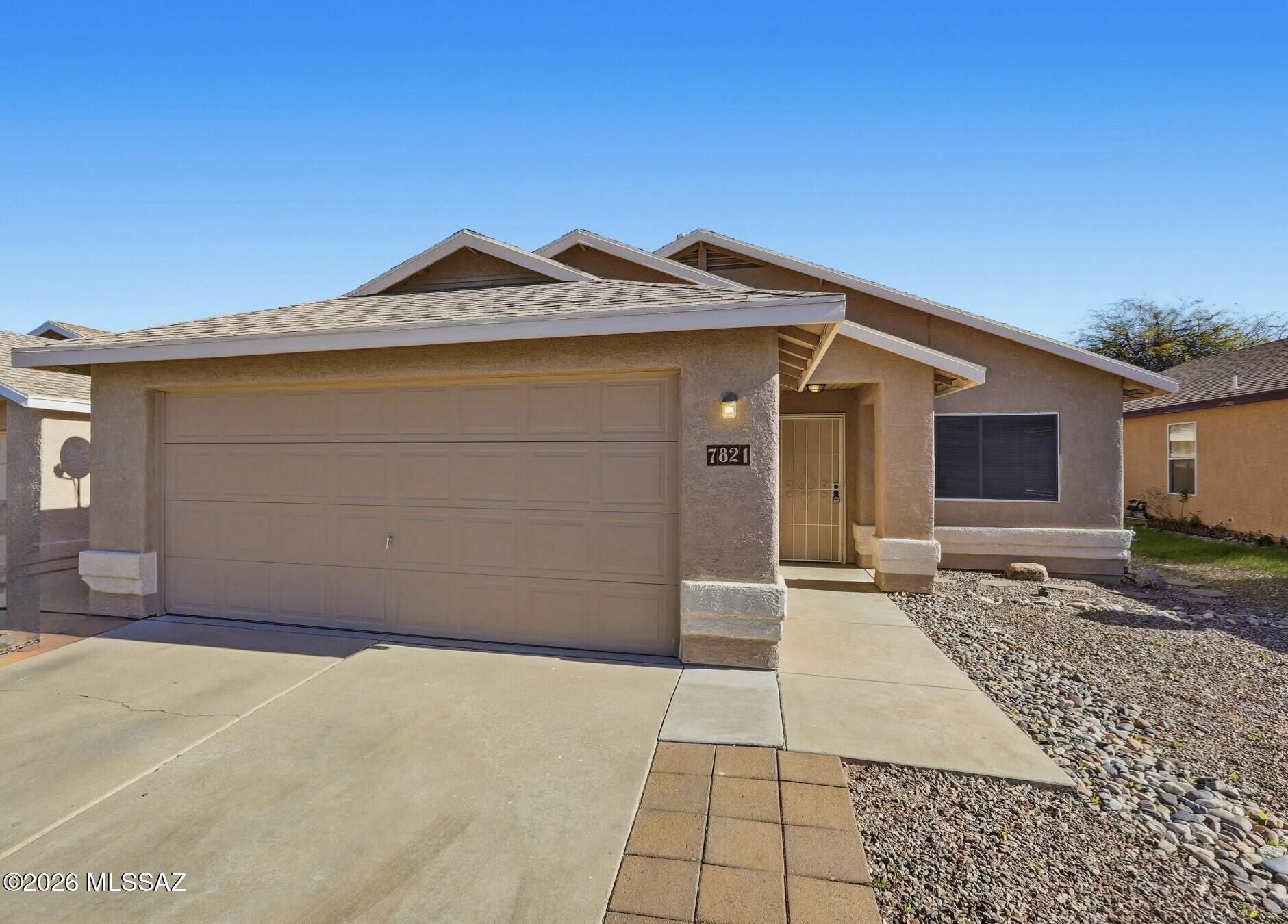 Elliott Homes At Rita Ranch (1-521) - Residential