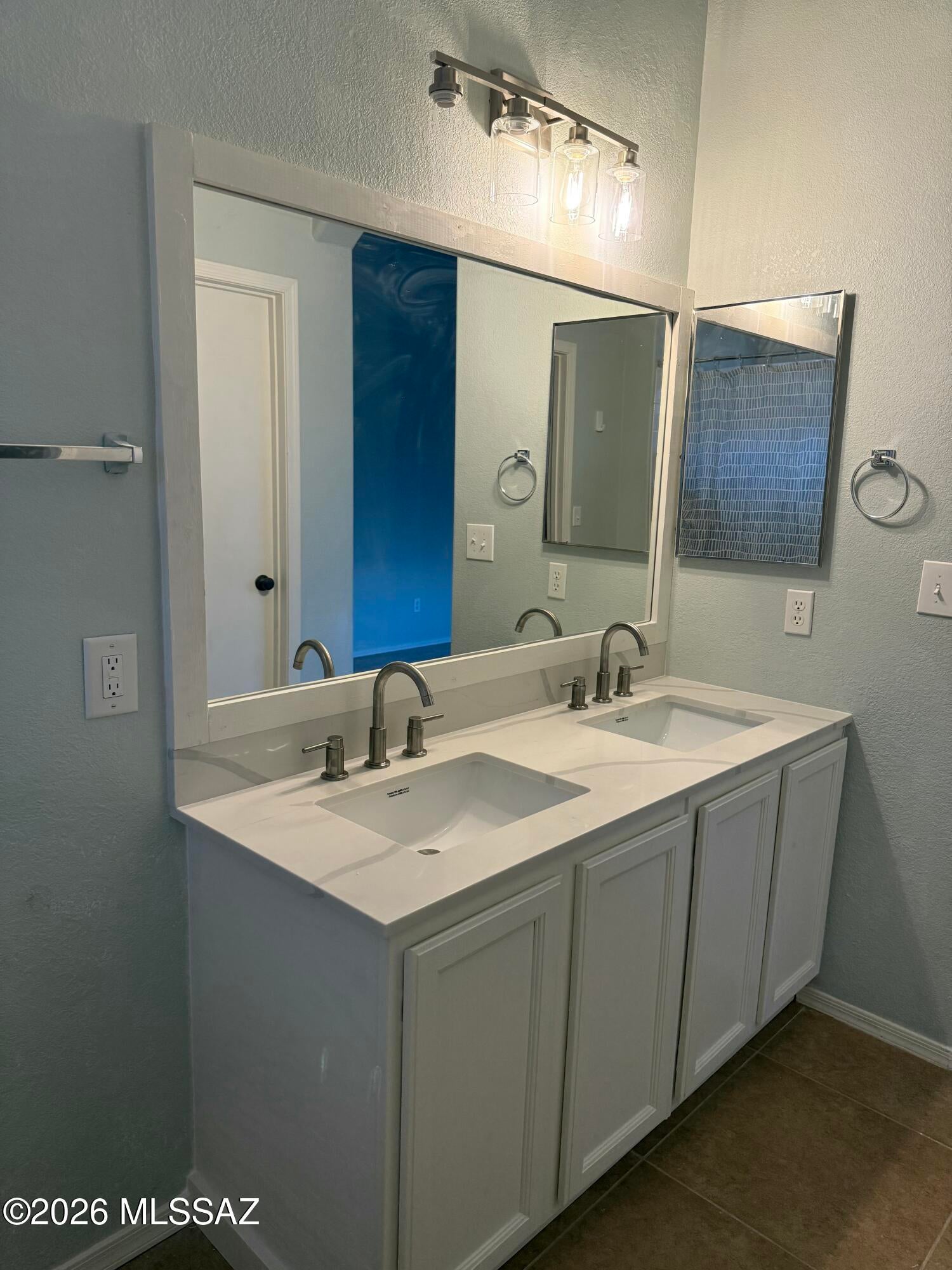 Elliott Homes At Rita Ranch (1-521) - Residential
