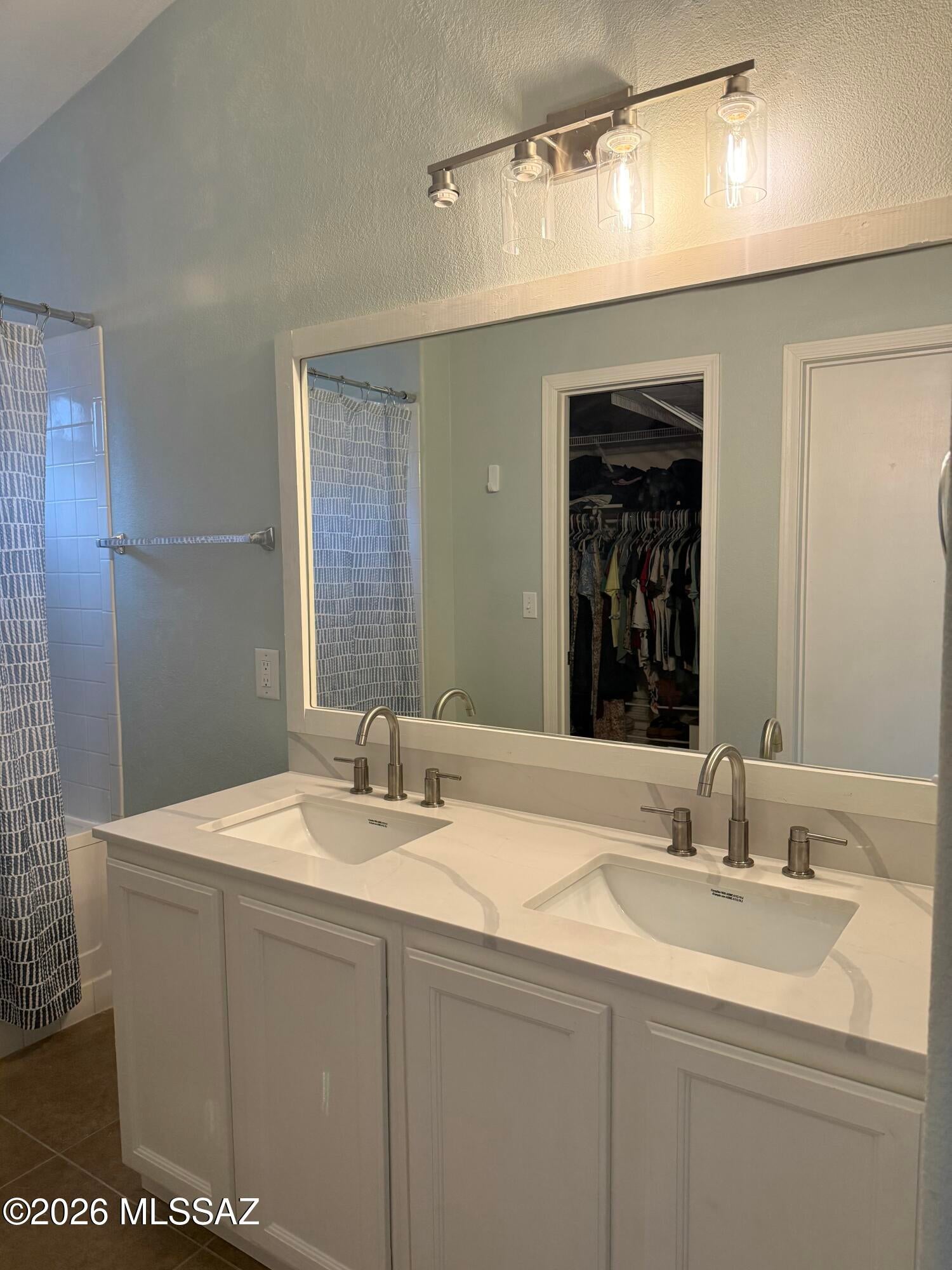 Elliott Homes At Rita Ranch (1-521) - Residential