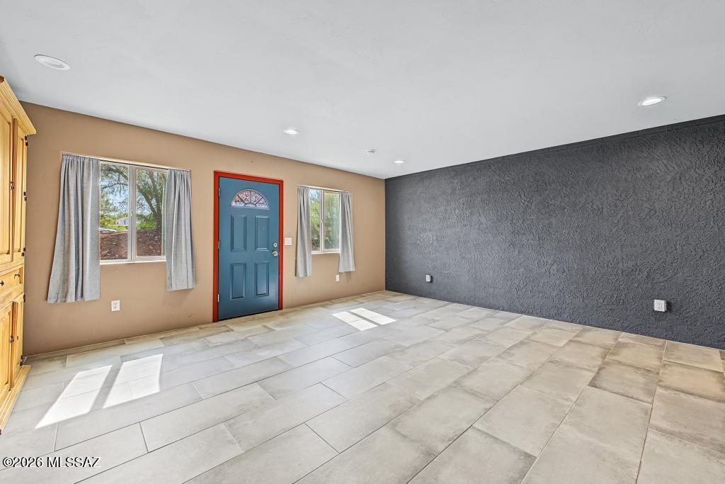 Silver Spur Ranch (1-9) - Residential Lease