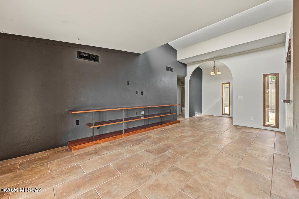 Silver Spur Ranch (1-9) - Residential Lease