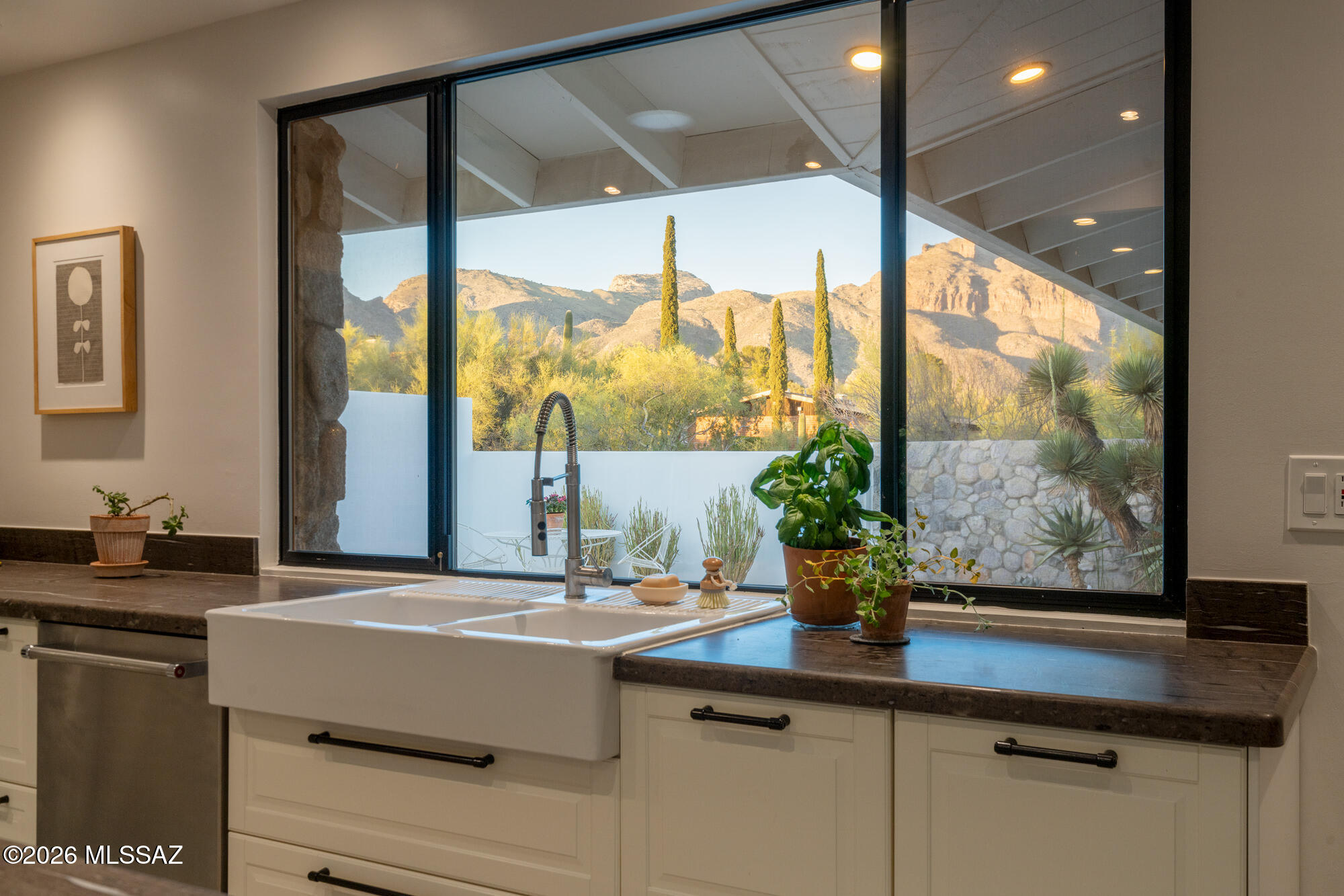 Santa Catalina Estates NO. 4 (1-180) - Residential