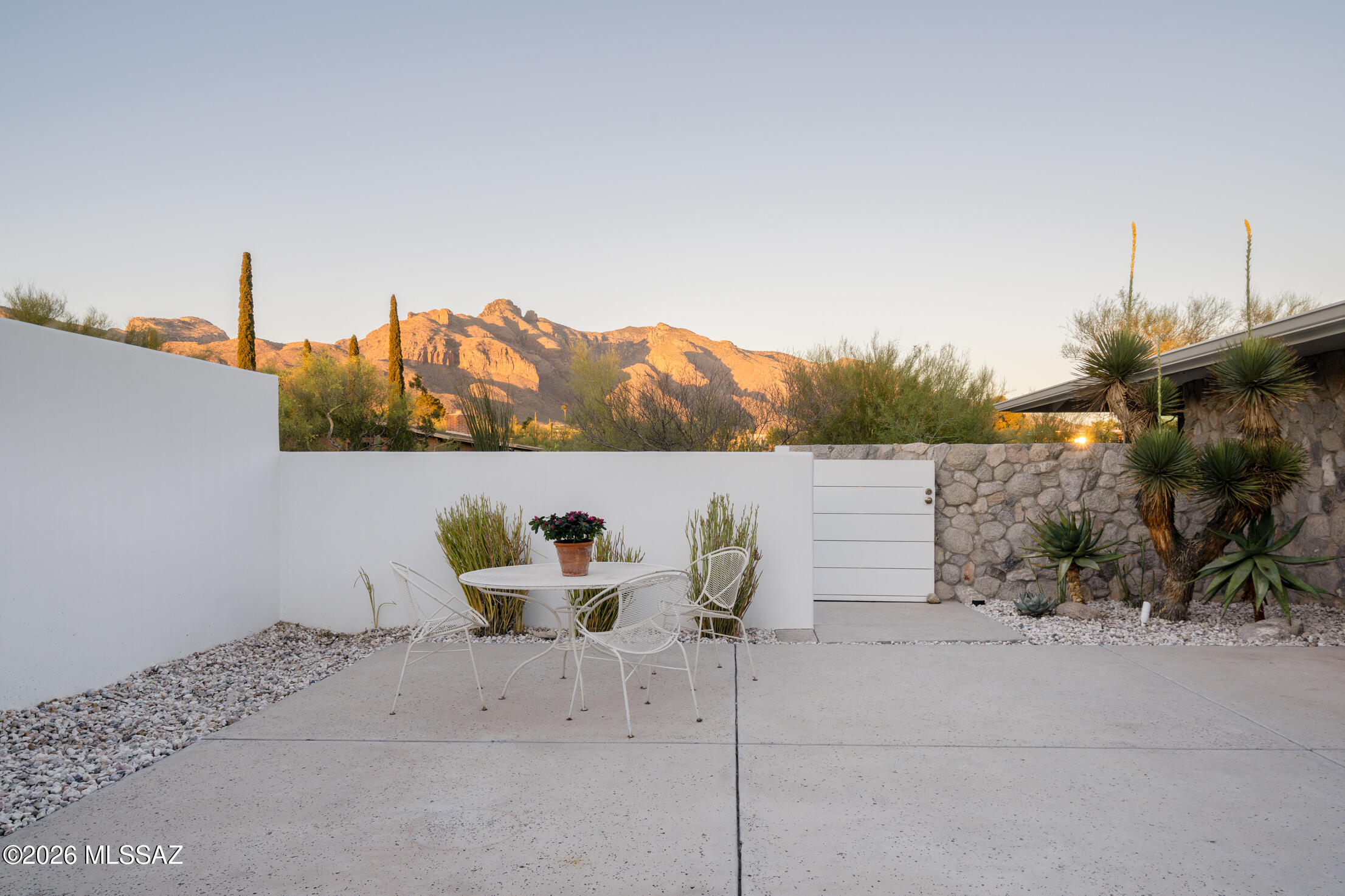 Santa Catalina Estates NO. 4 (1-180) - Residential