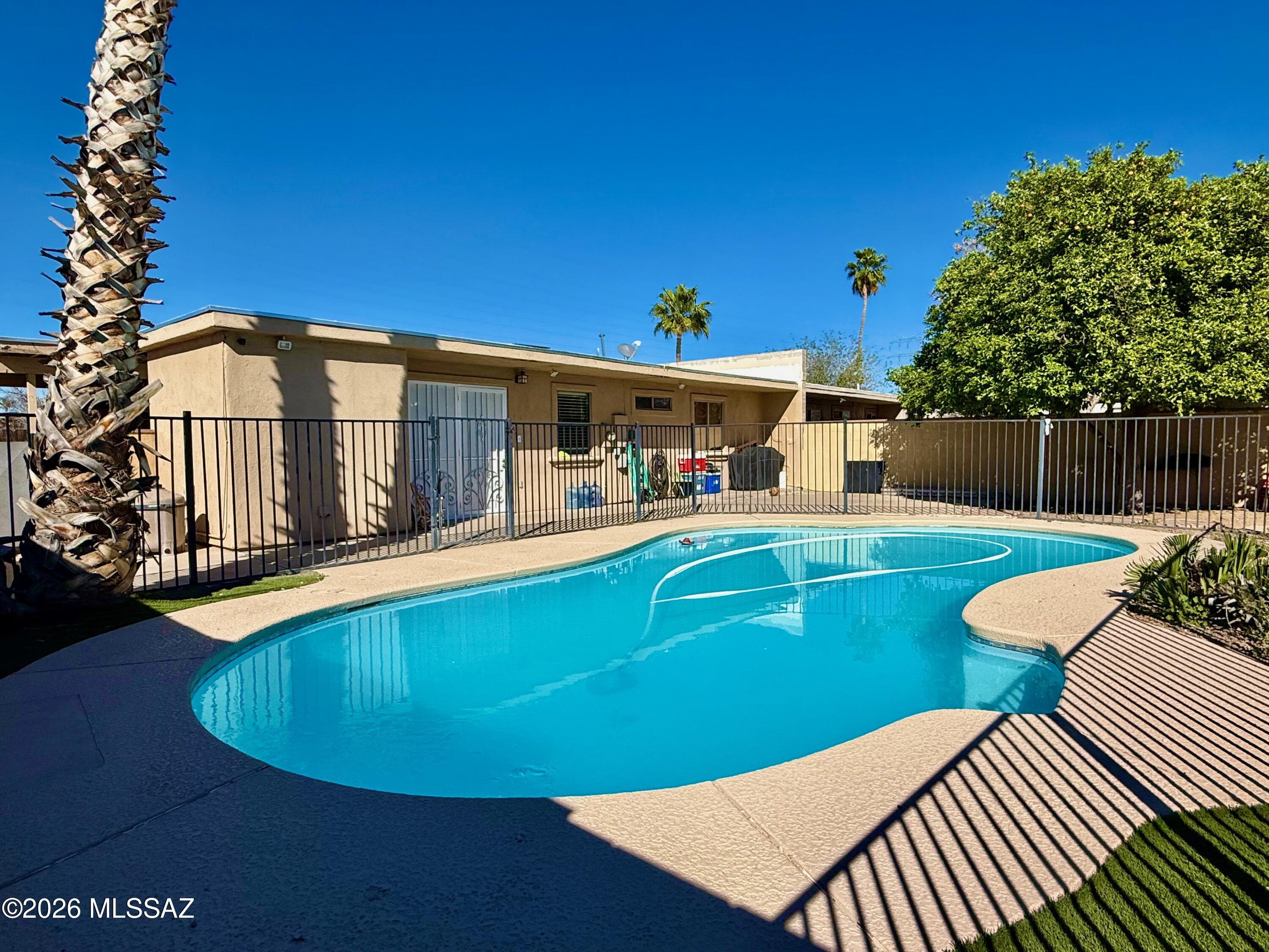 Desert Shadows South (1-86) - Residential