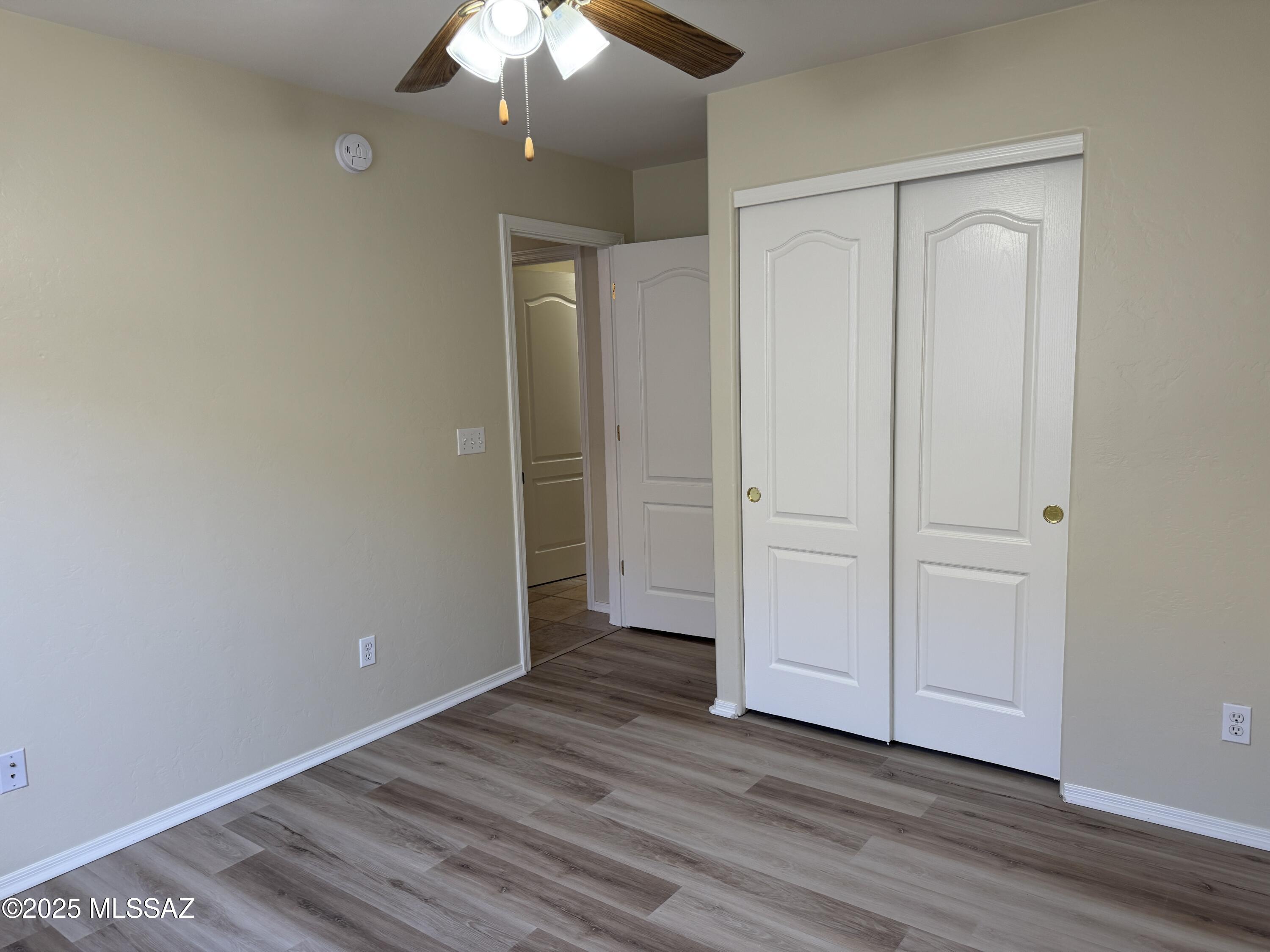 Mona Lisa II (1-75) - Residential Lease