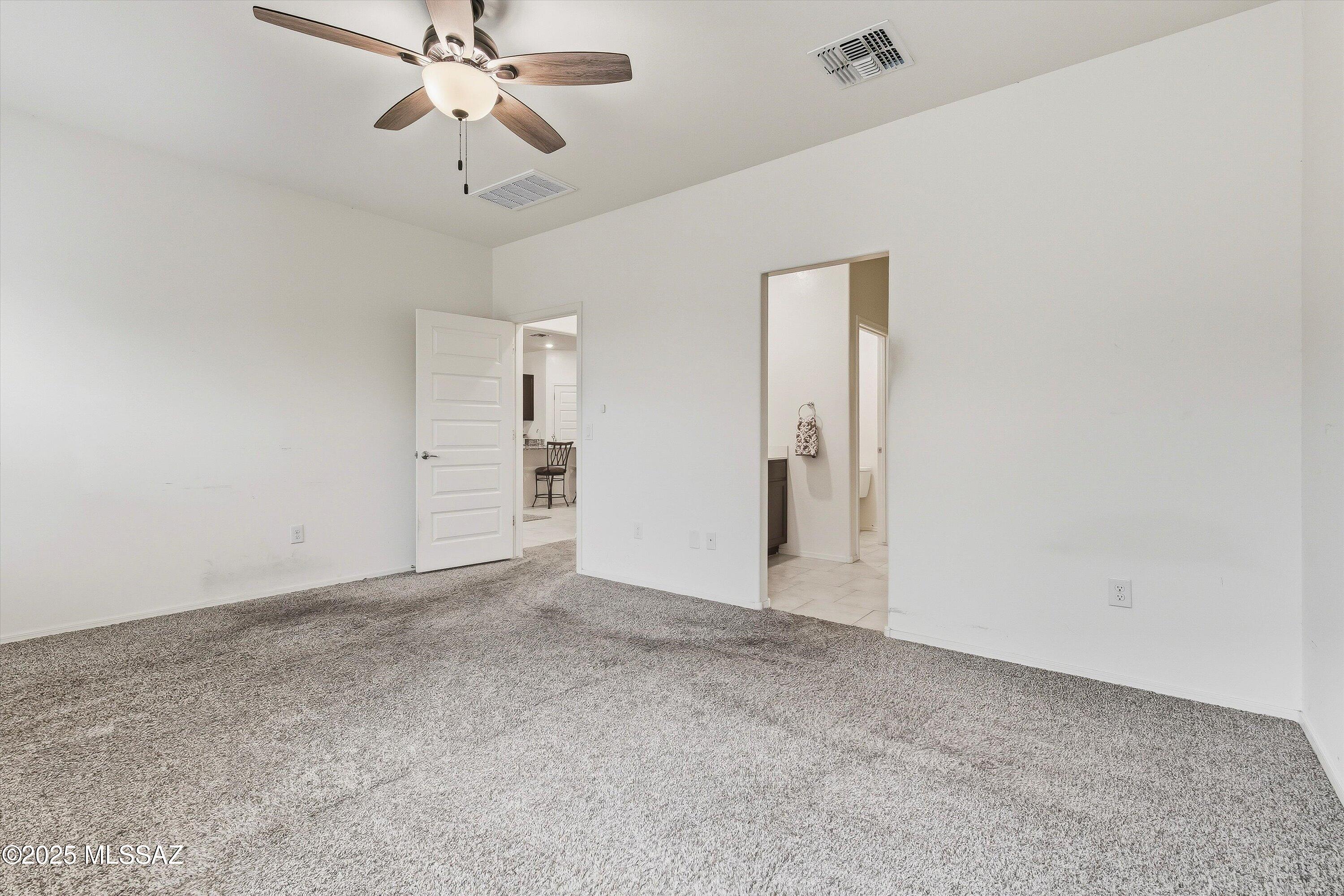 Saguaro Bloom SQ20180540069 - Residential