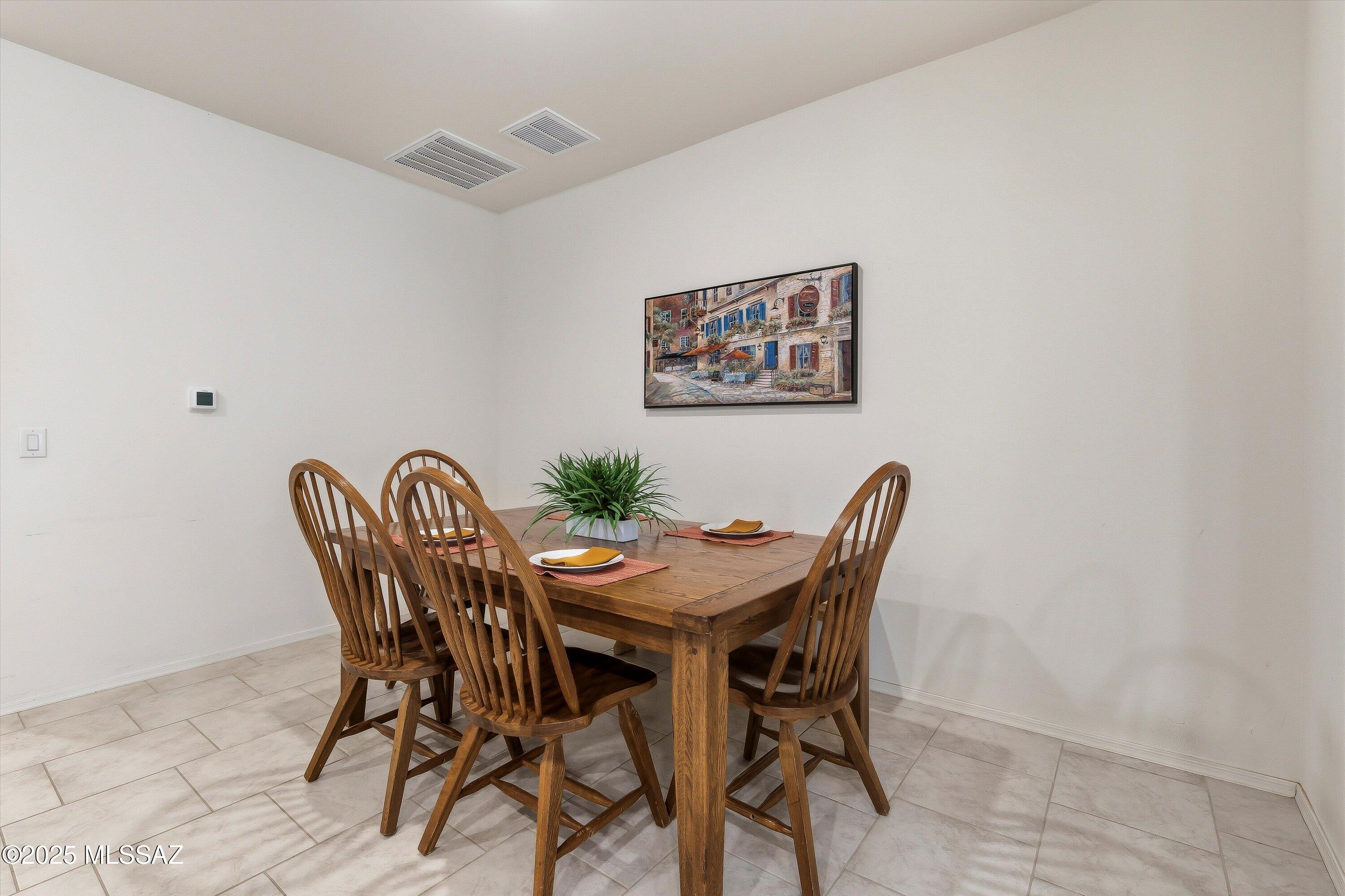 Saguaro Bloom SQ20180540069 - Residential
