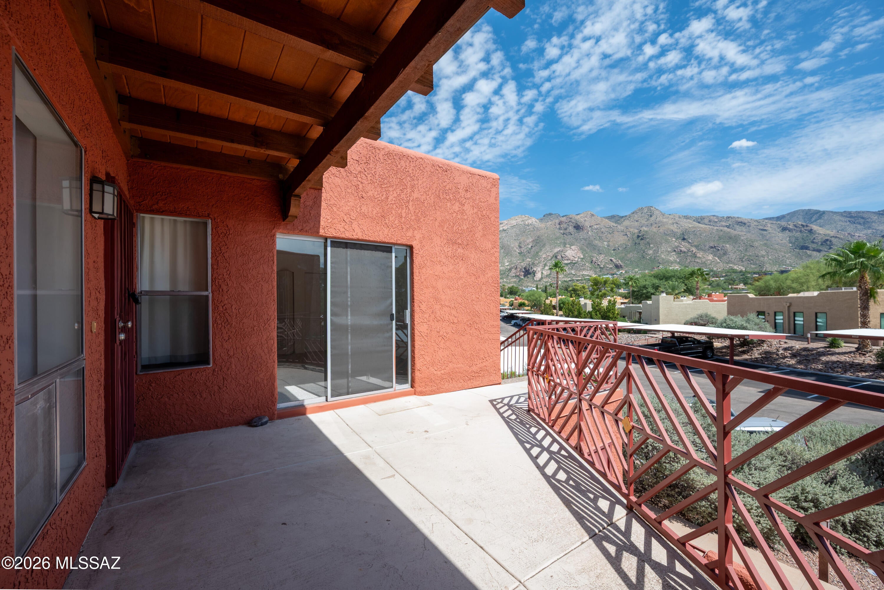 Reflections in the Catalina Condominium - Residential Lease